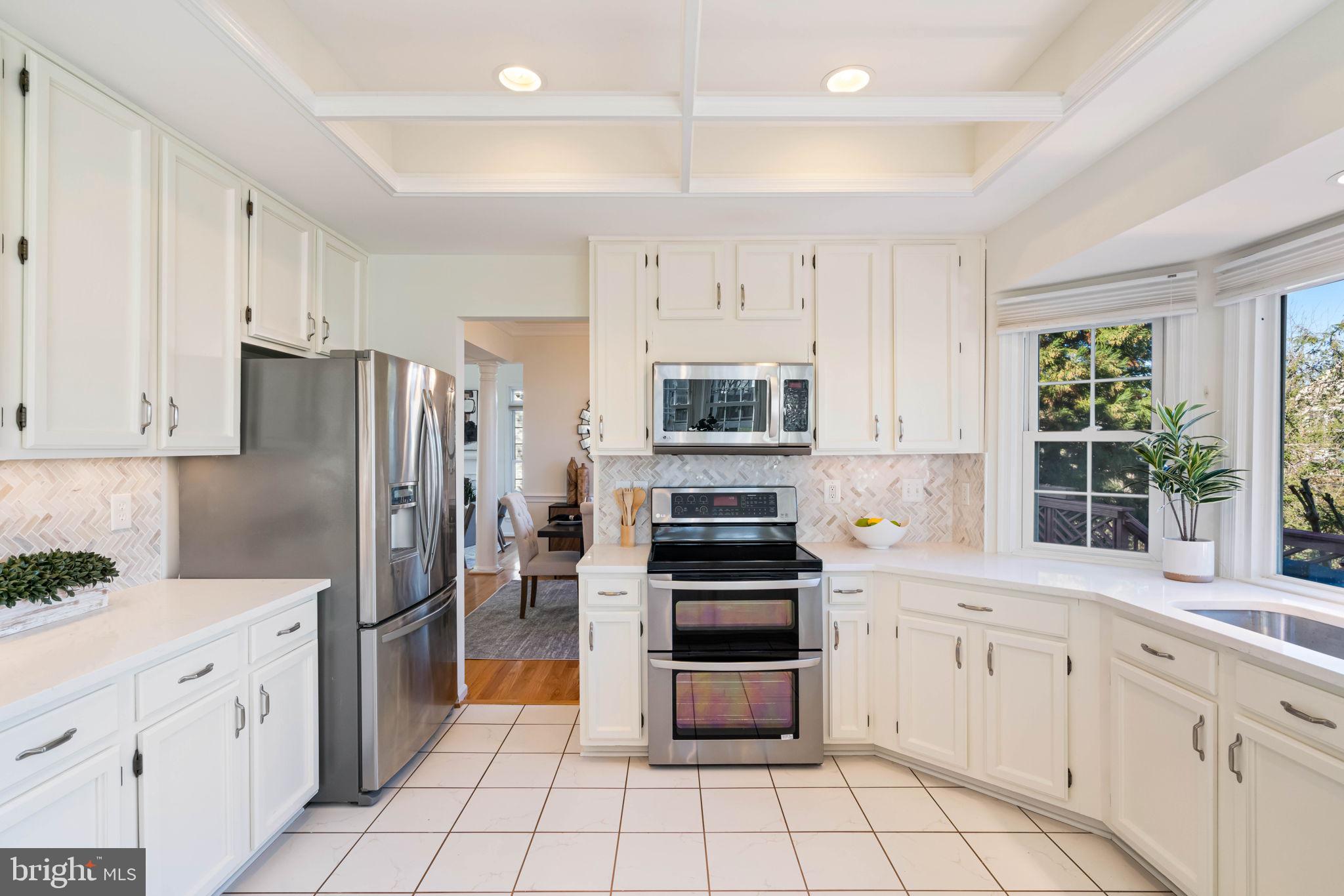 ASHBURN VILLAGE - Residential