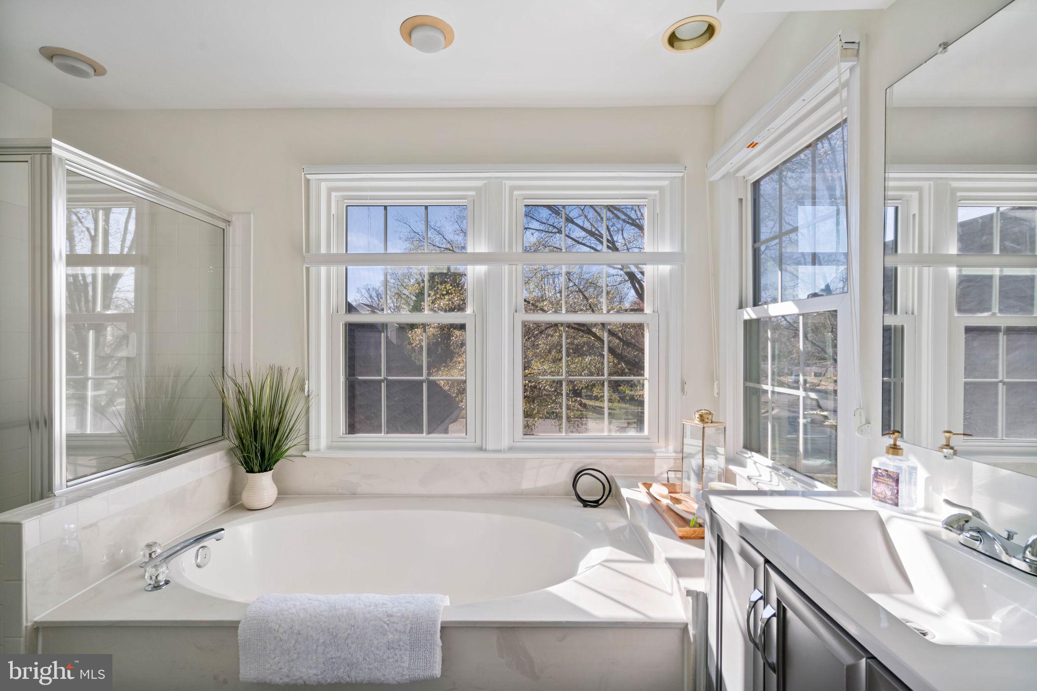 ASHBURN VILLAGE - Residential