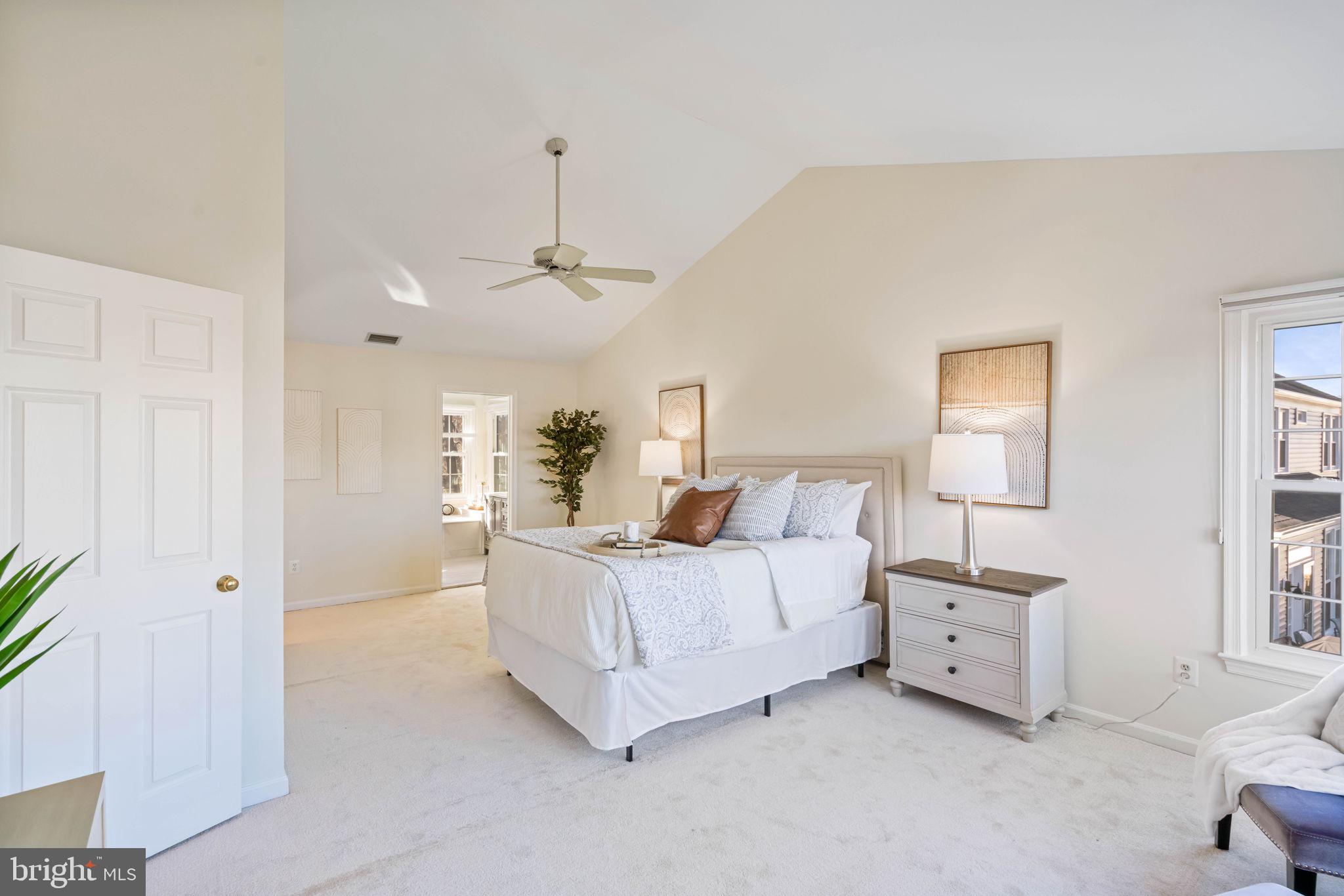 ASHBURN VILLAGE - Residential