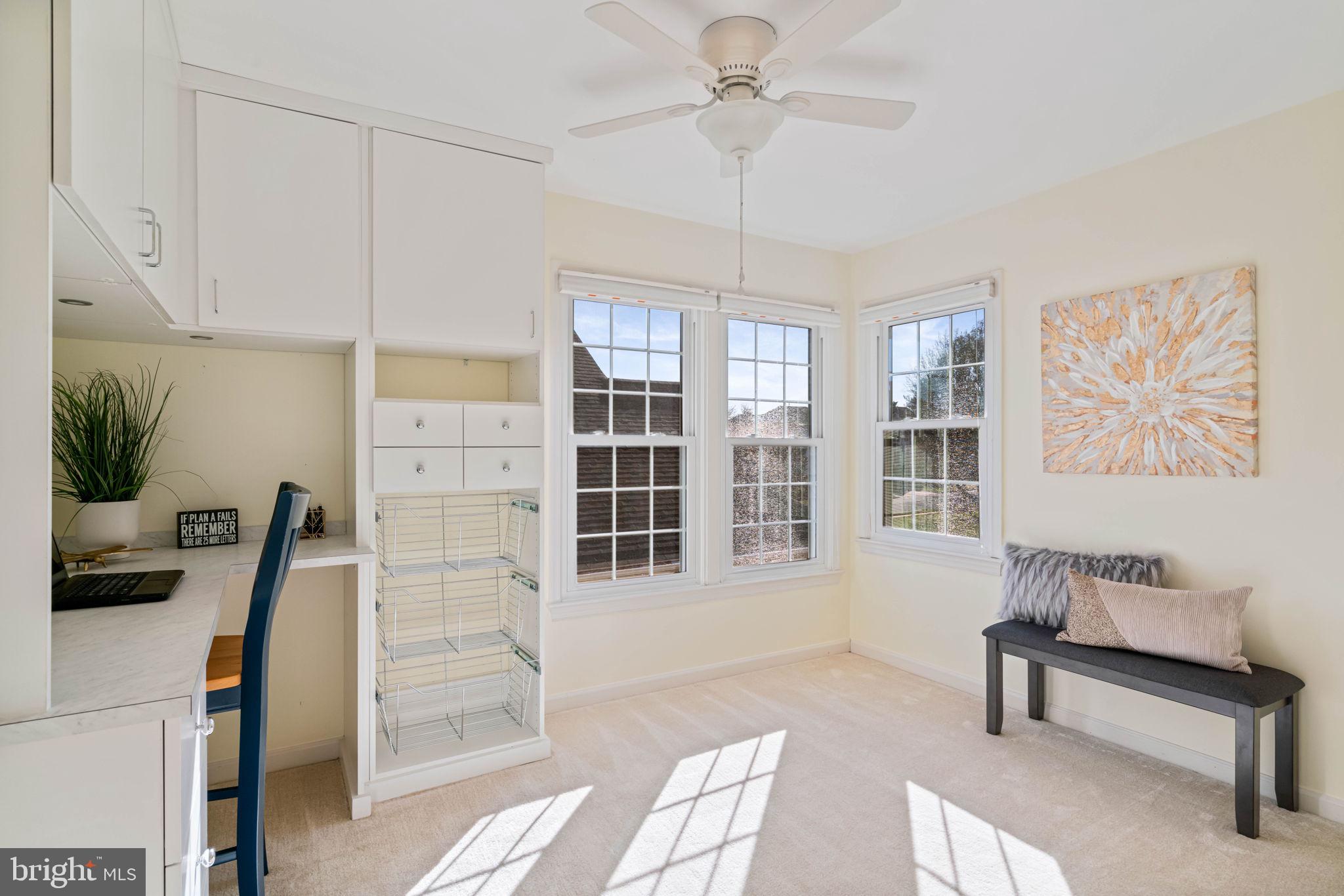 ASHBURN VILLAGE - Residential