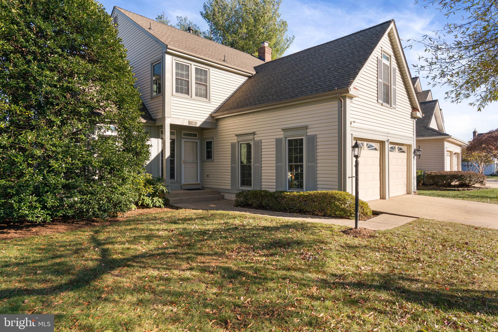 ASHBURN VILLAGE - Residential