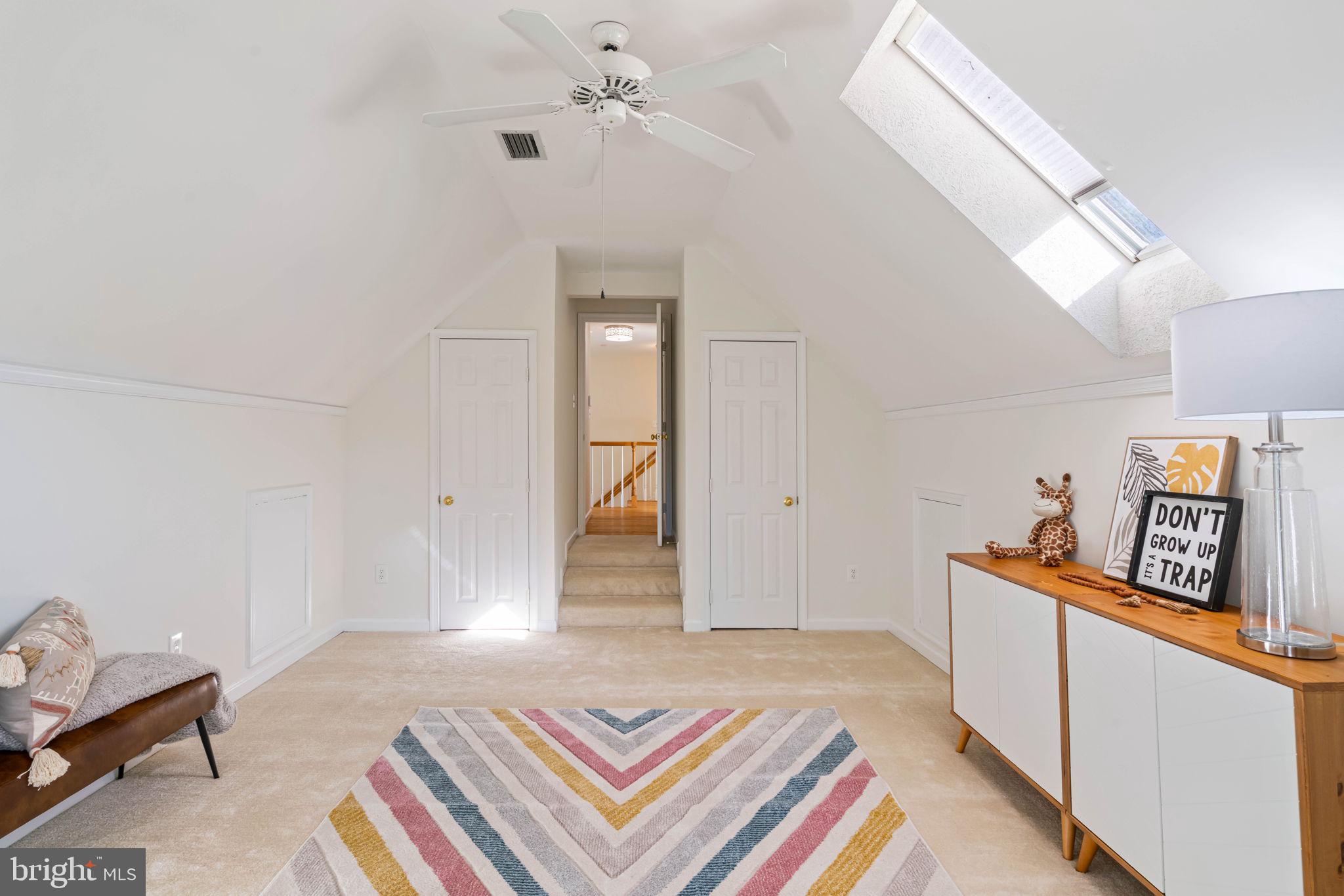 ASHBURN VILLAGE - Residential