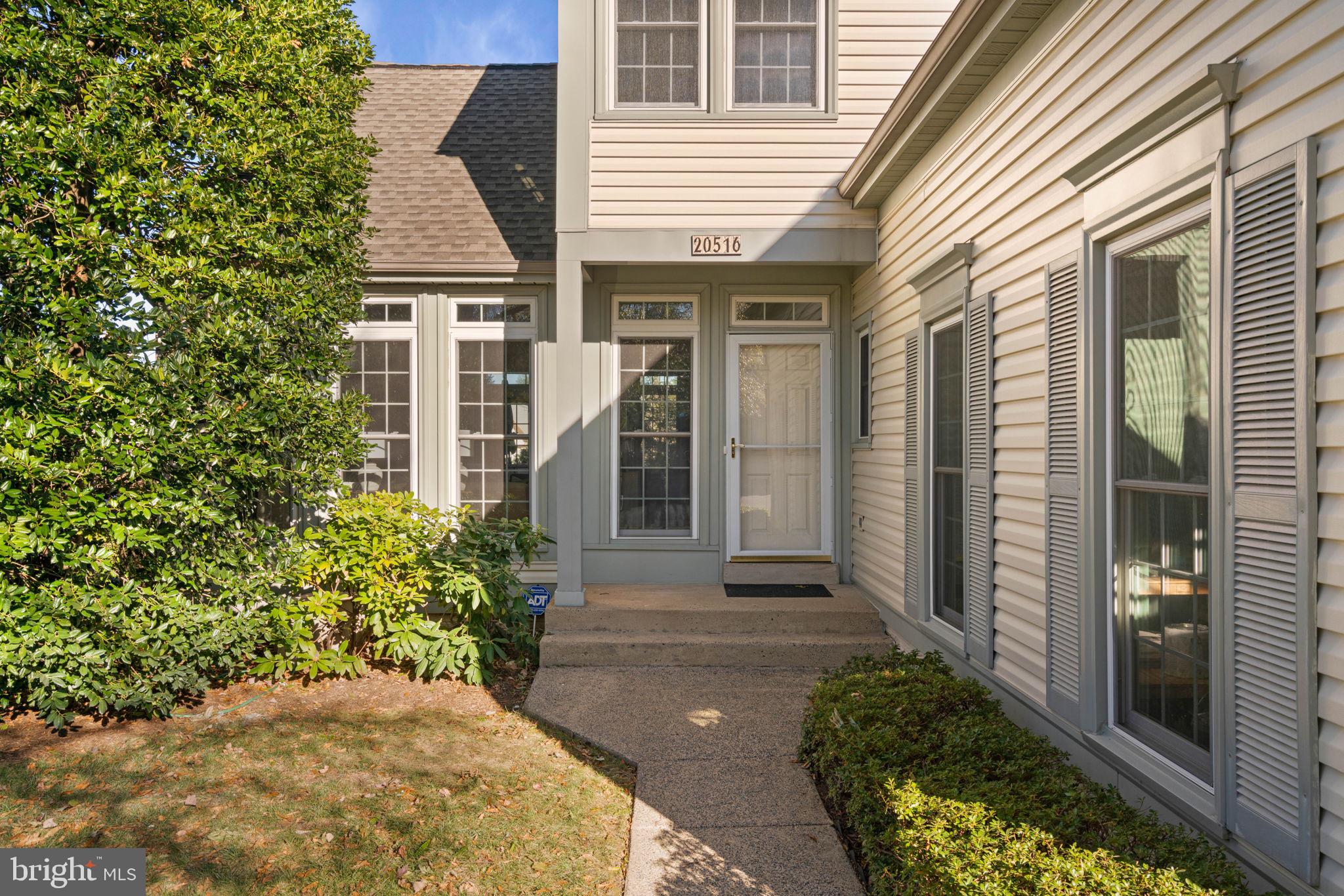 ASHBURN VILLAGE - Residential