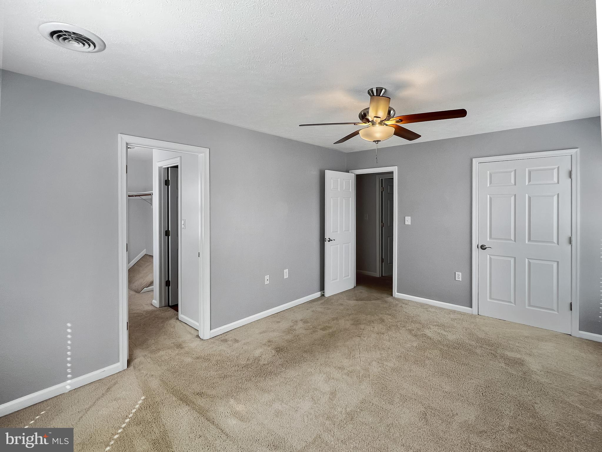 BRIAR RUN - Residential