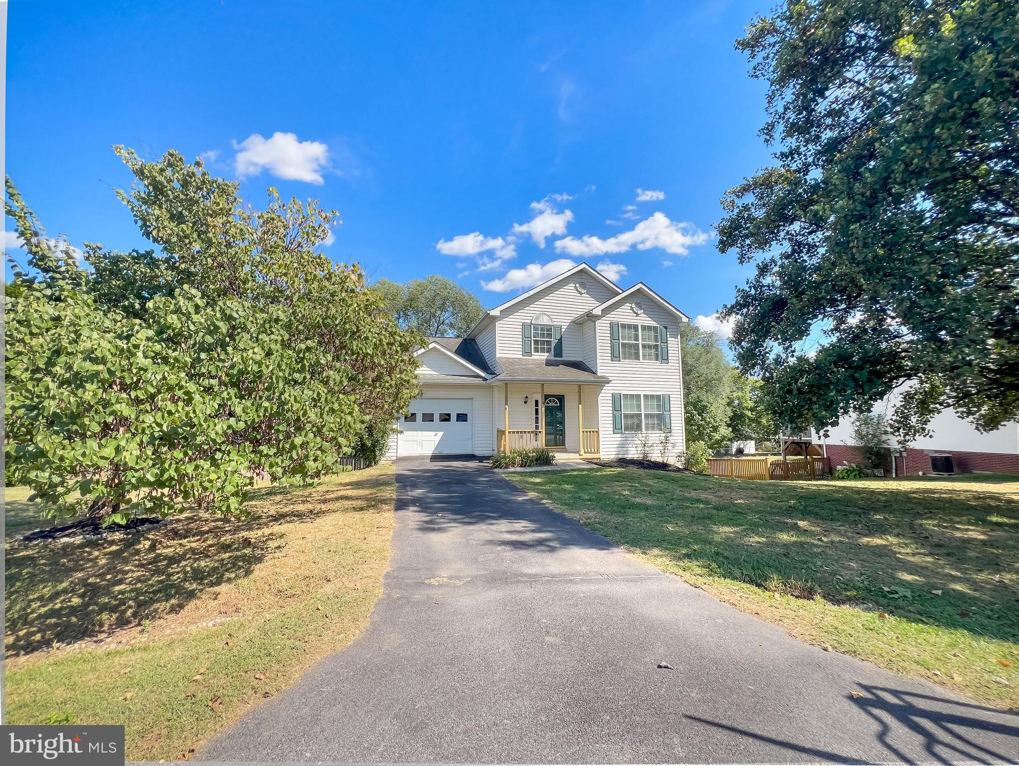 BRIAR RUN - Residential