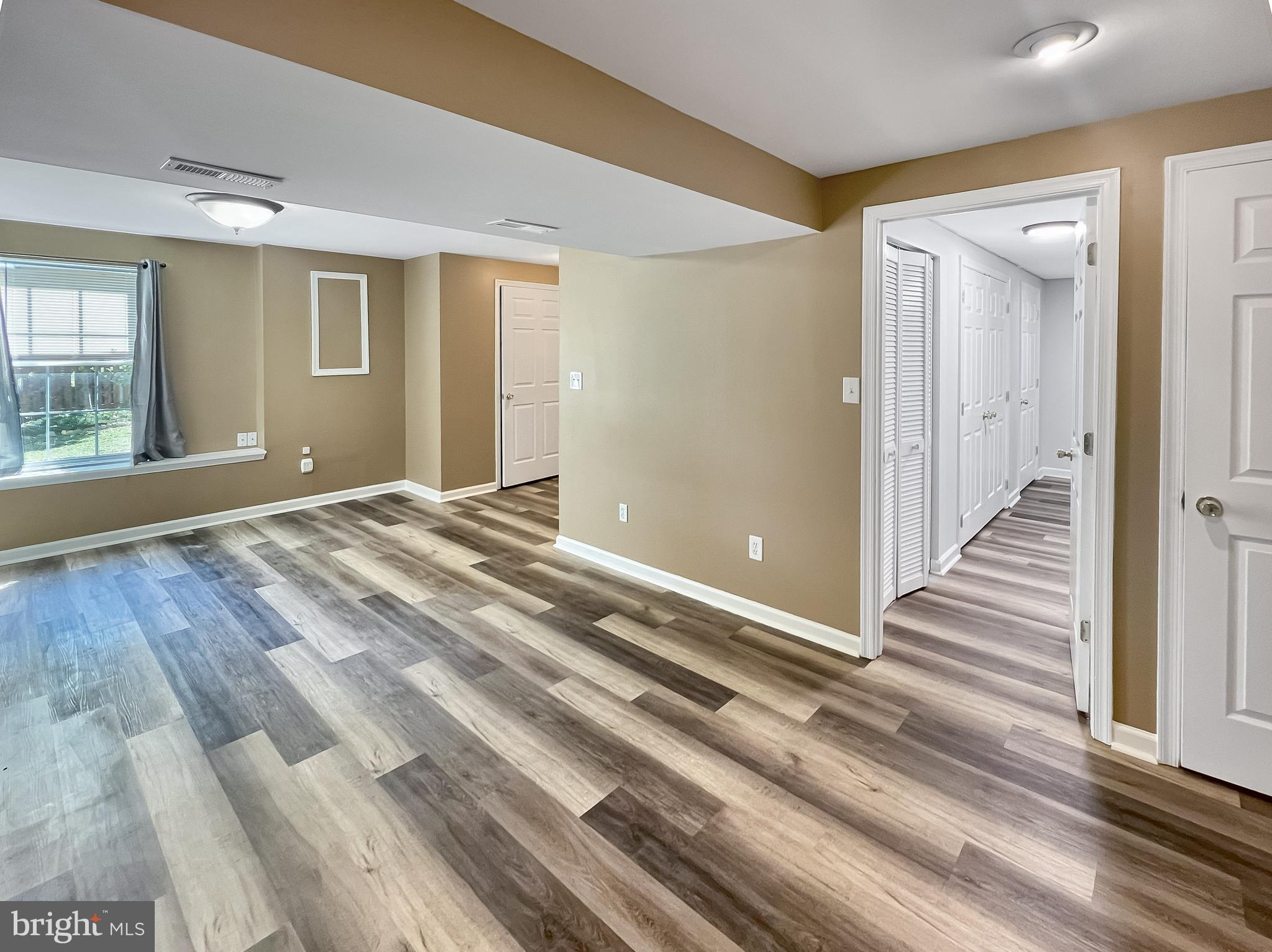 BRIAR RUN - Residential