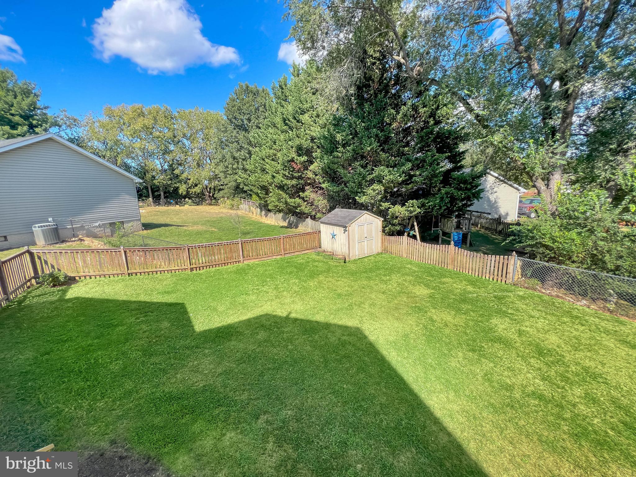 BRIAR RUN - Residential