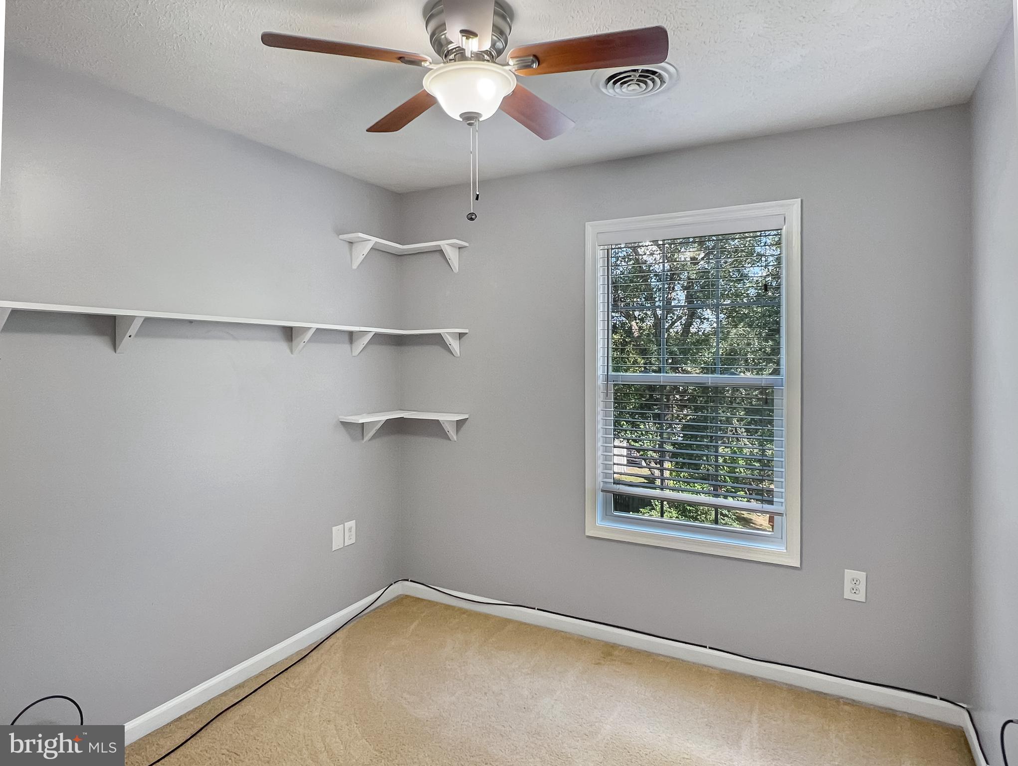 BRIAR RUN - Residential