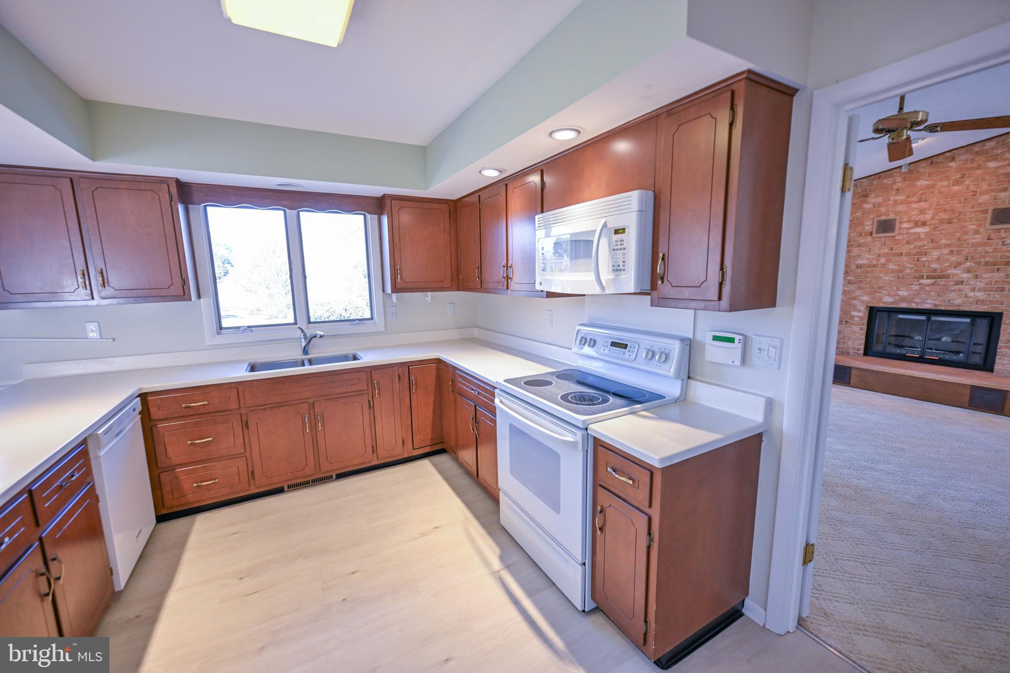 KINGSVILLE - Residential