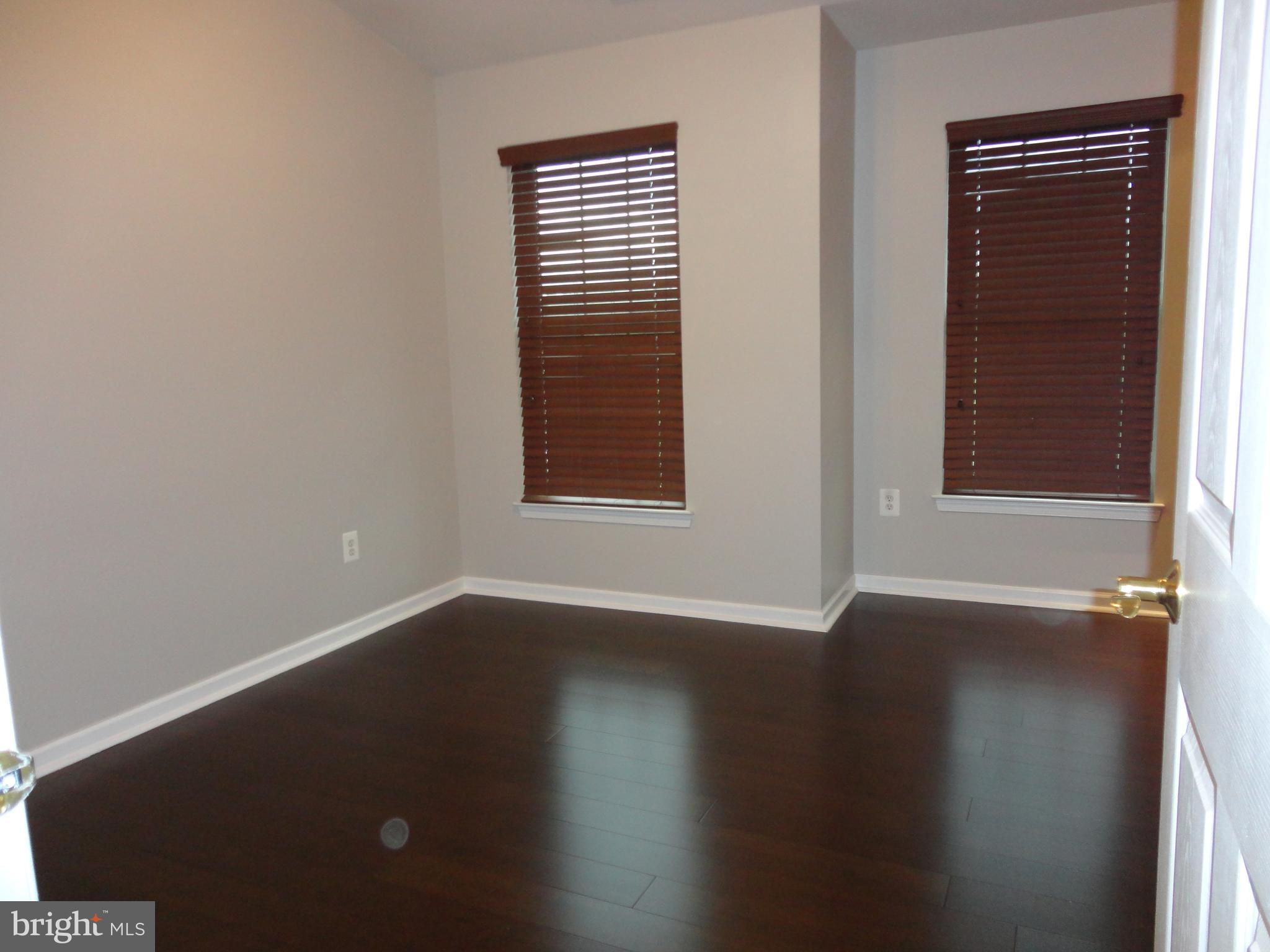 SOUTH RIDING - Residential Lease