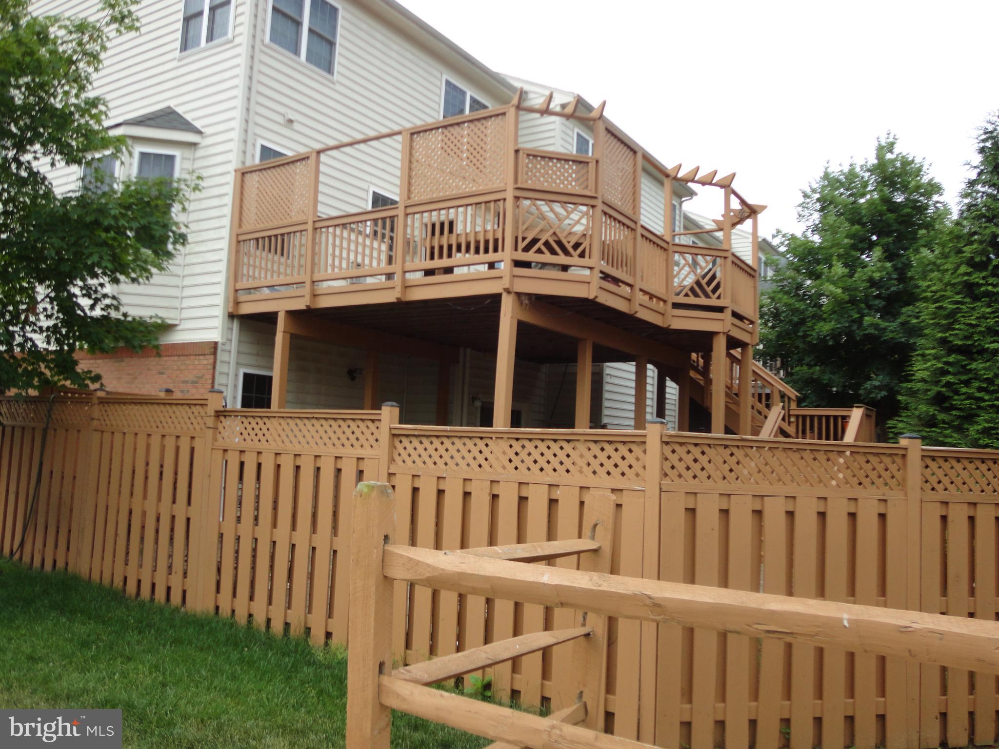 SOUTH RIDING - Residential Lease