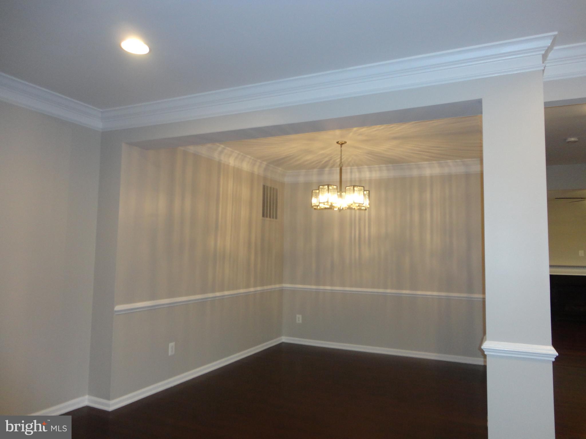 SOUTH RIDING - Residential Lease