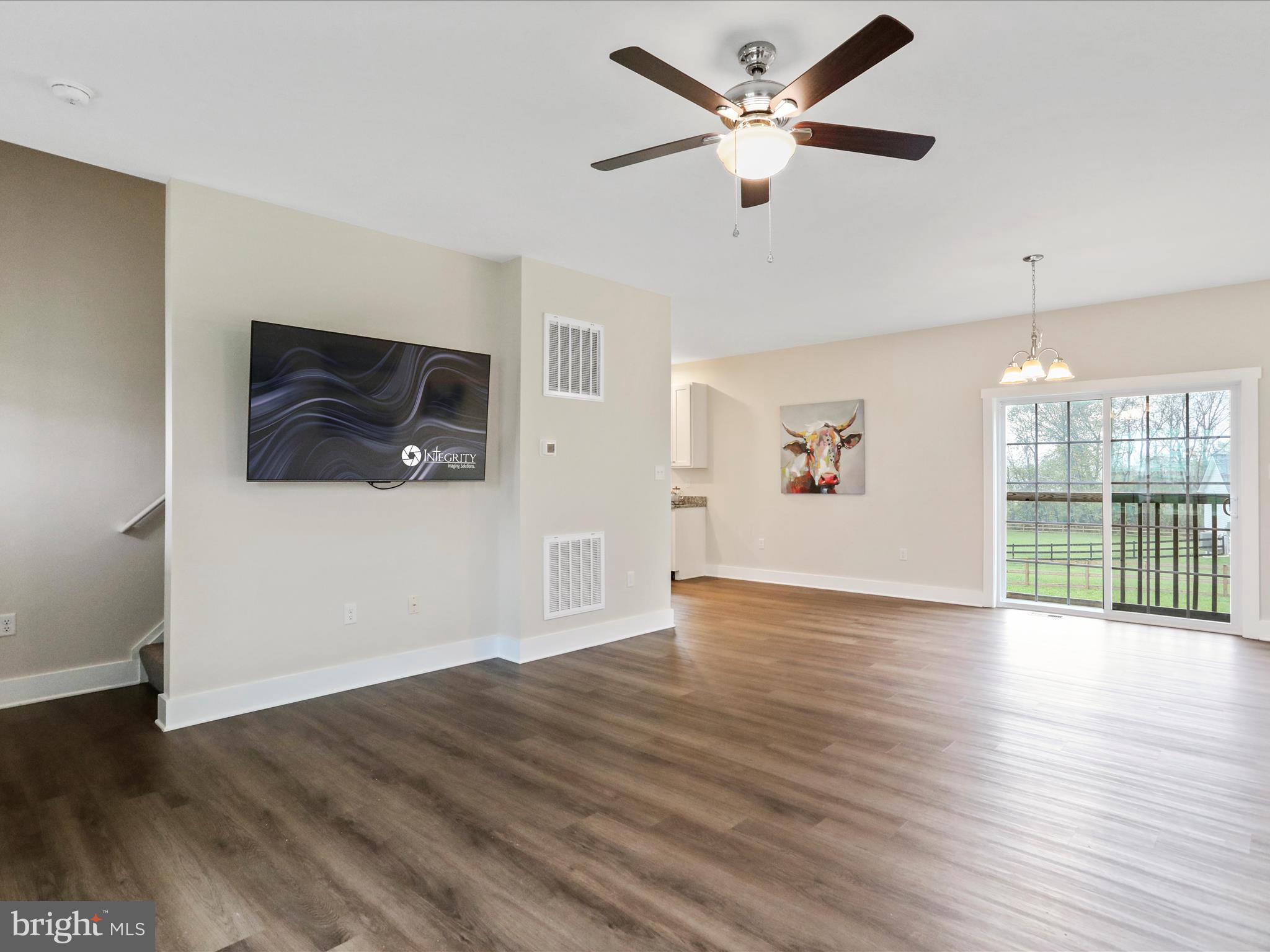 MILTON'S LANDING - Residential