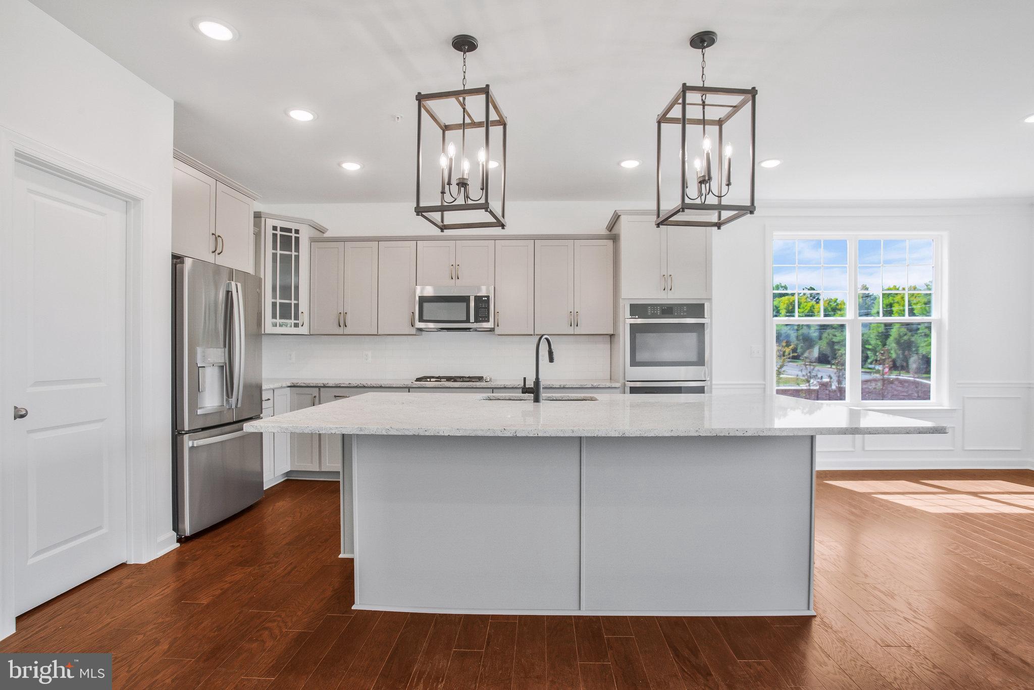 FAIRWAY ESTATES - Residential