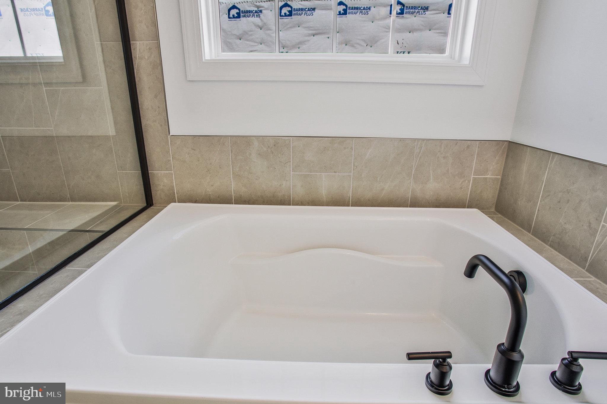 FAIRWAY ESTATES - Residential