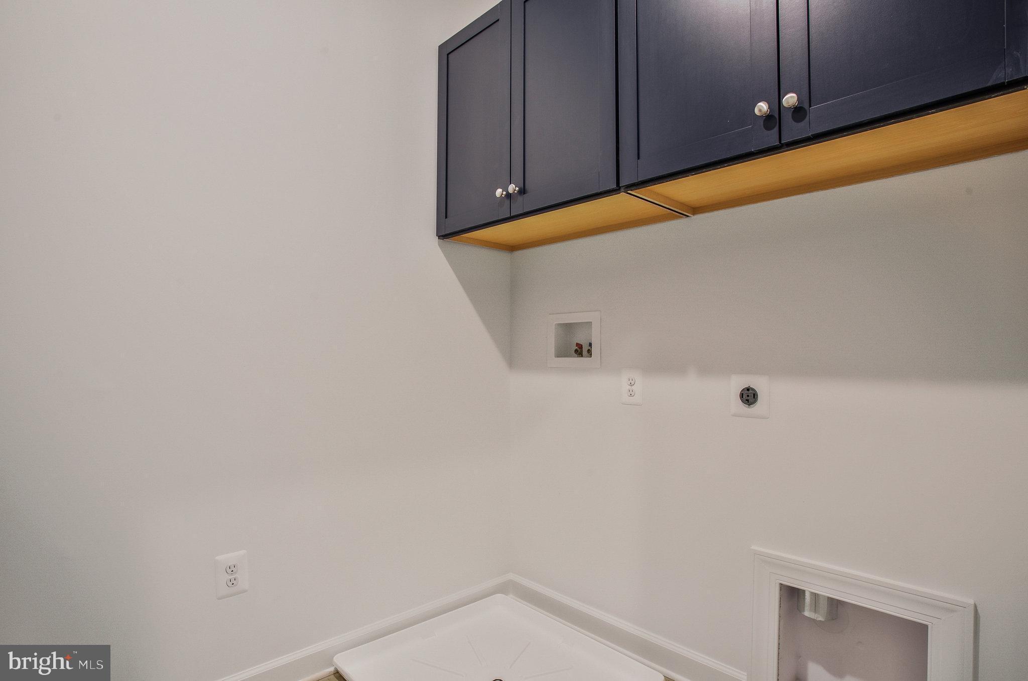 FAIRWAY ESTATES - Residential