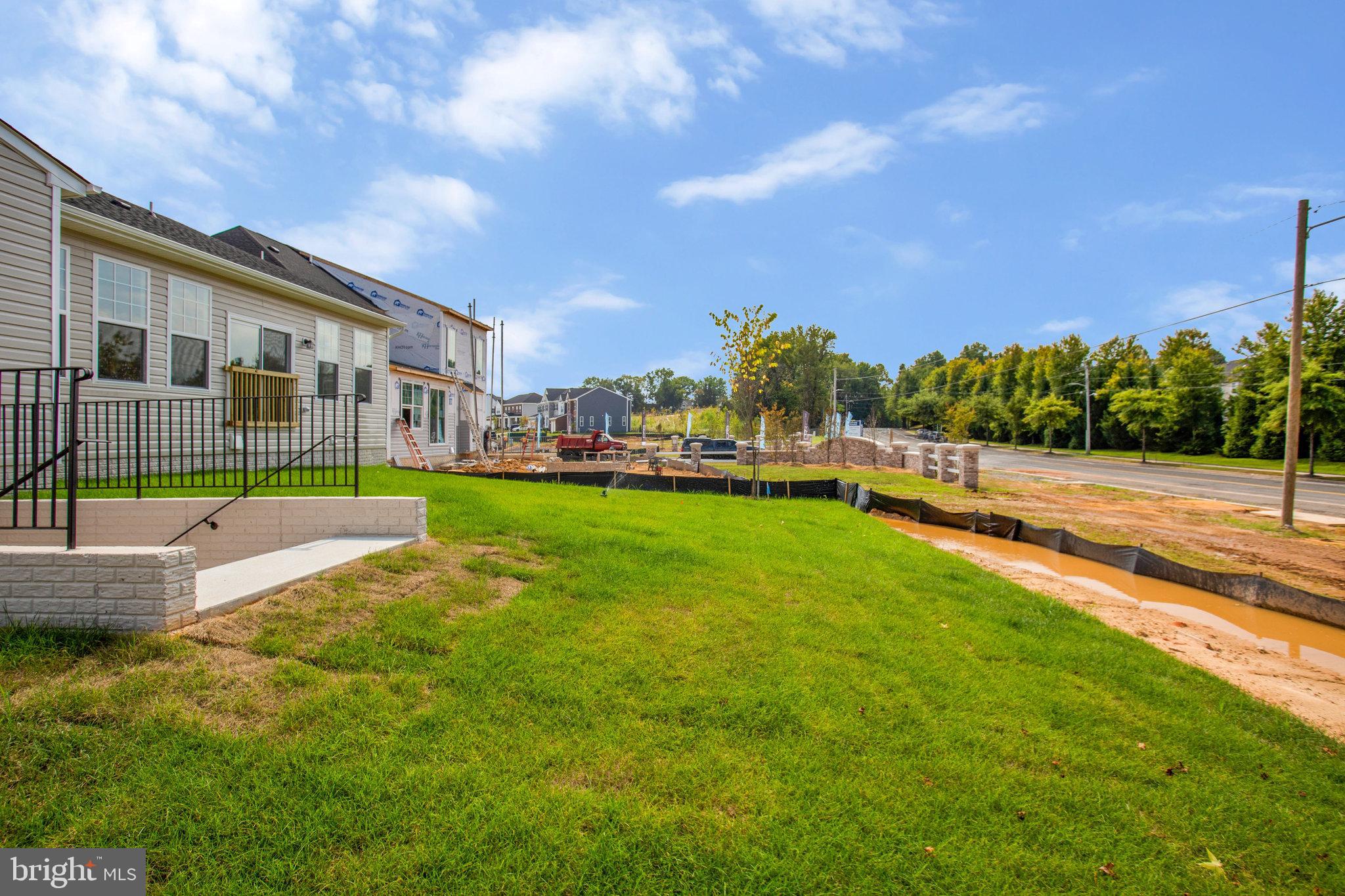 FAIRWAY ESTATES - Residential