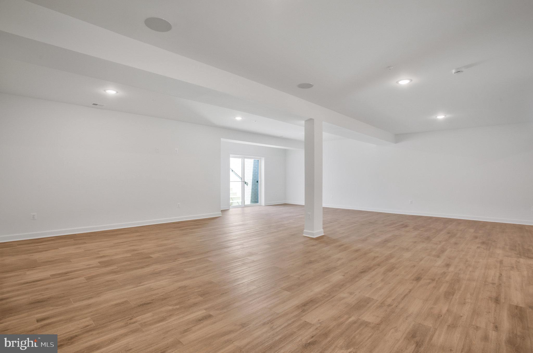 FAIRWAY ESTATES - Residential