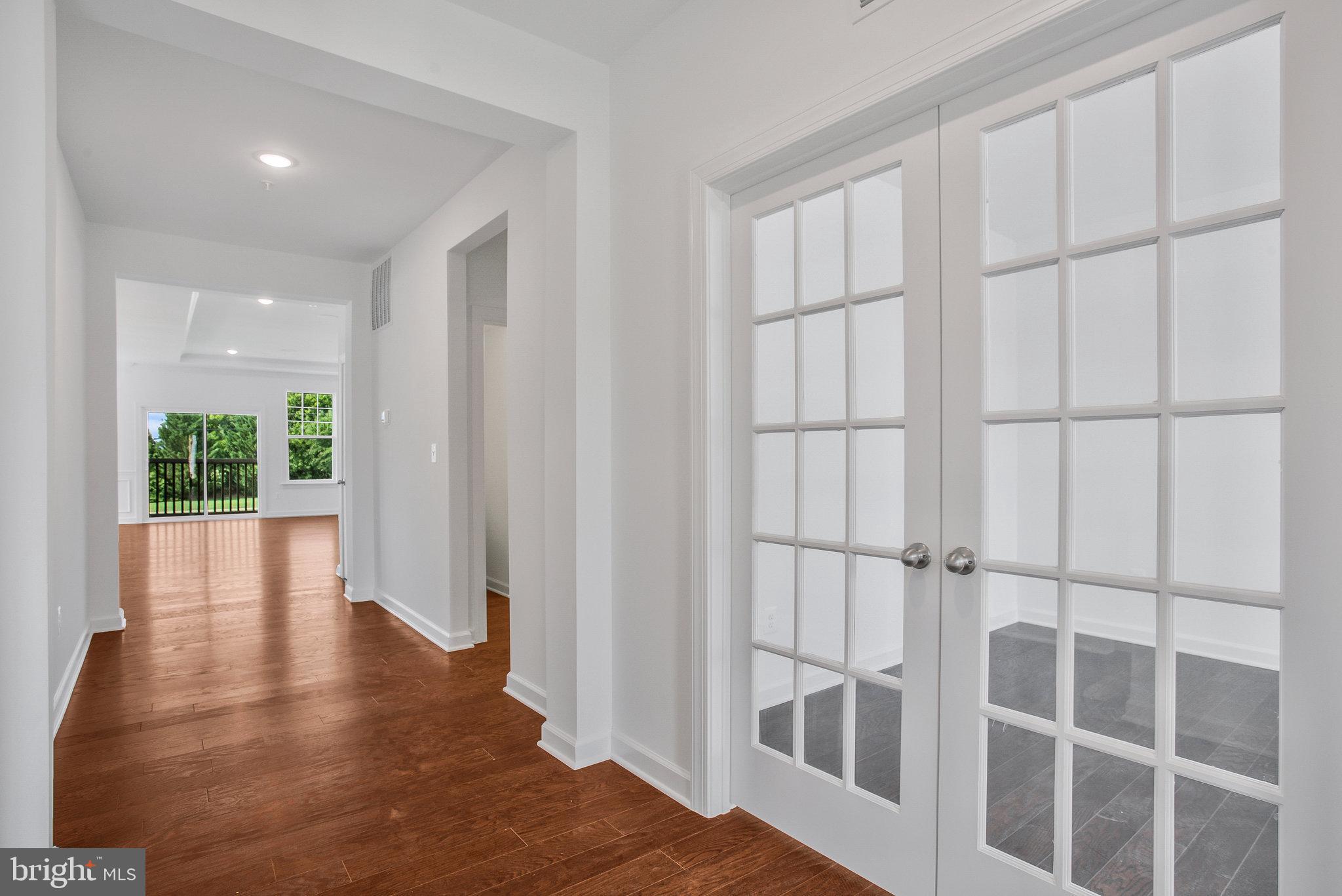 FAIRWAY ESTATES - Residential