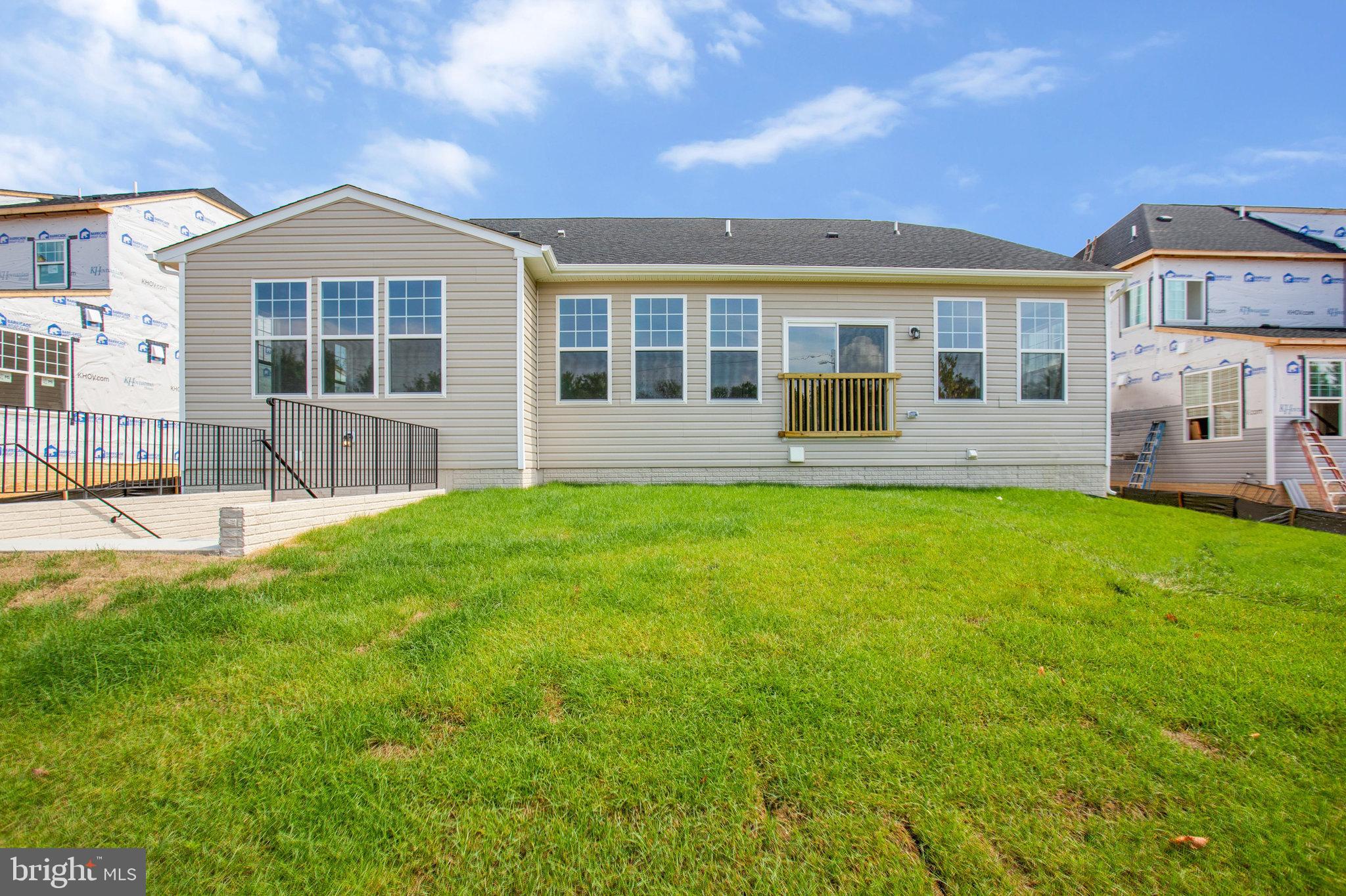 FAIRWAY ESTATES - Residential