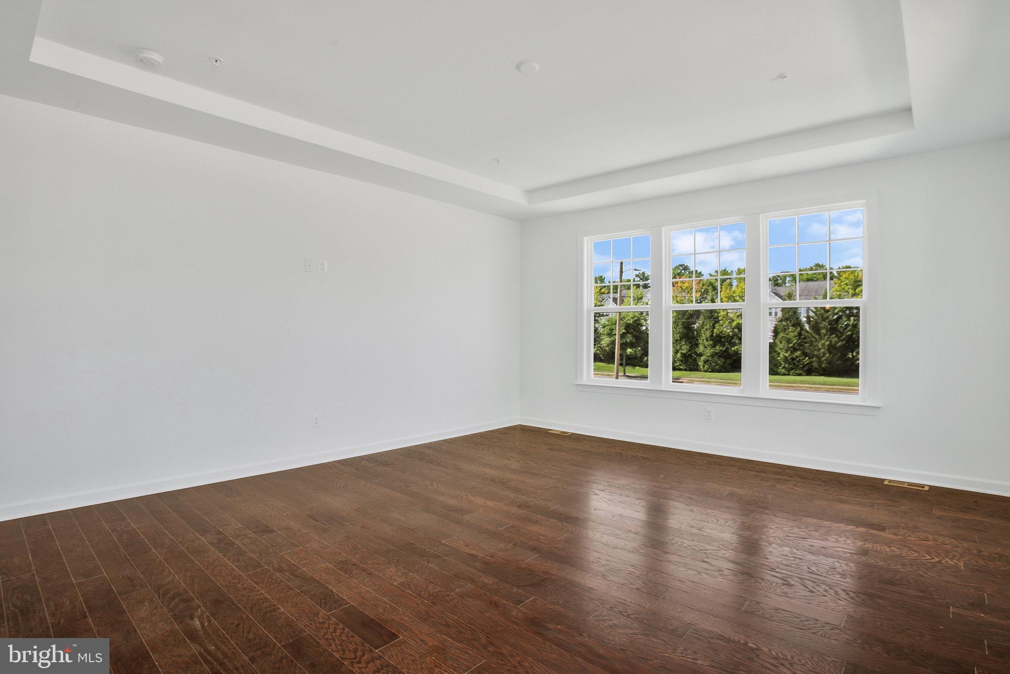 FAIRWAY ESTATES - Residential