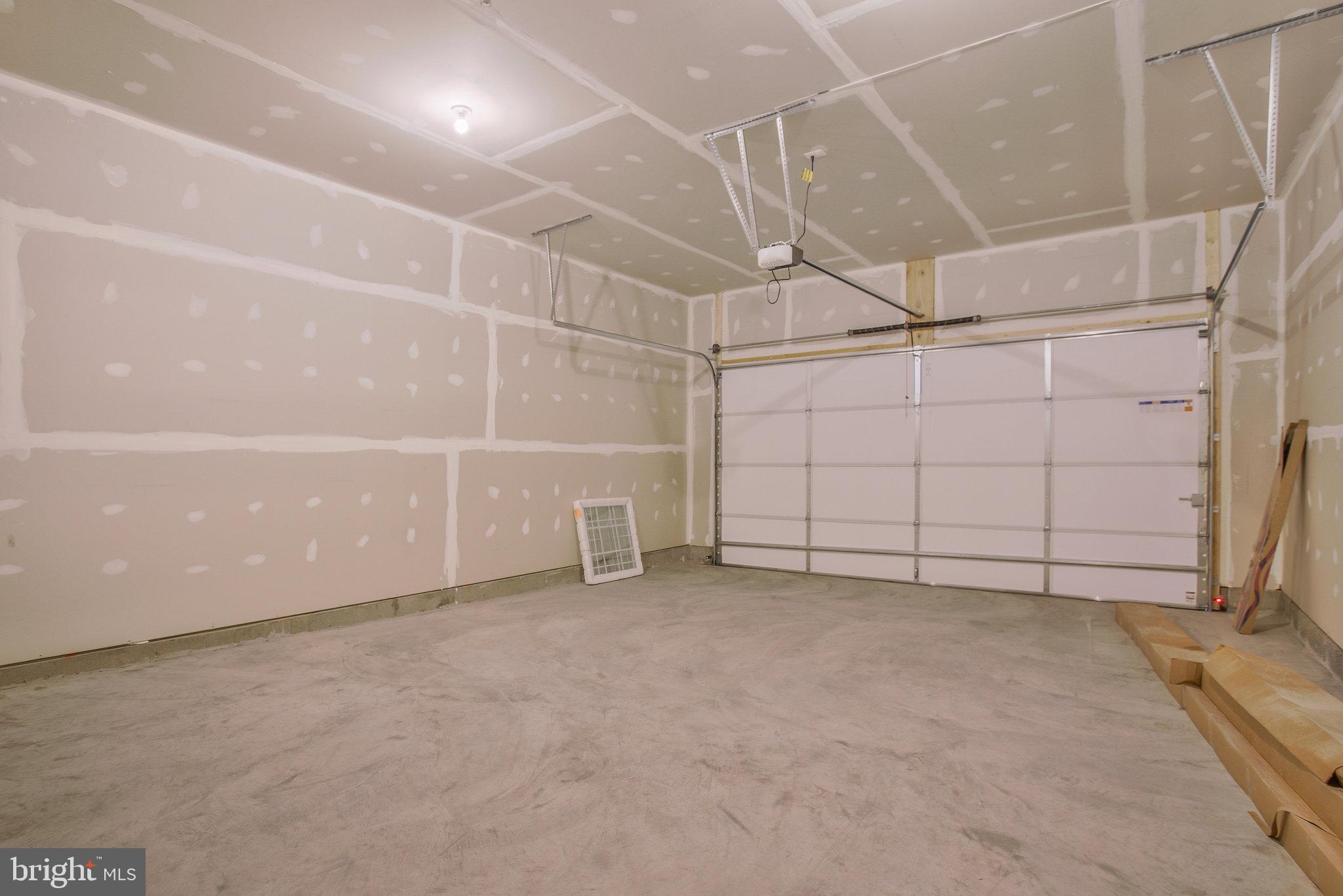 FAIRWAY ESTATES - Residential