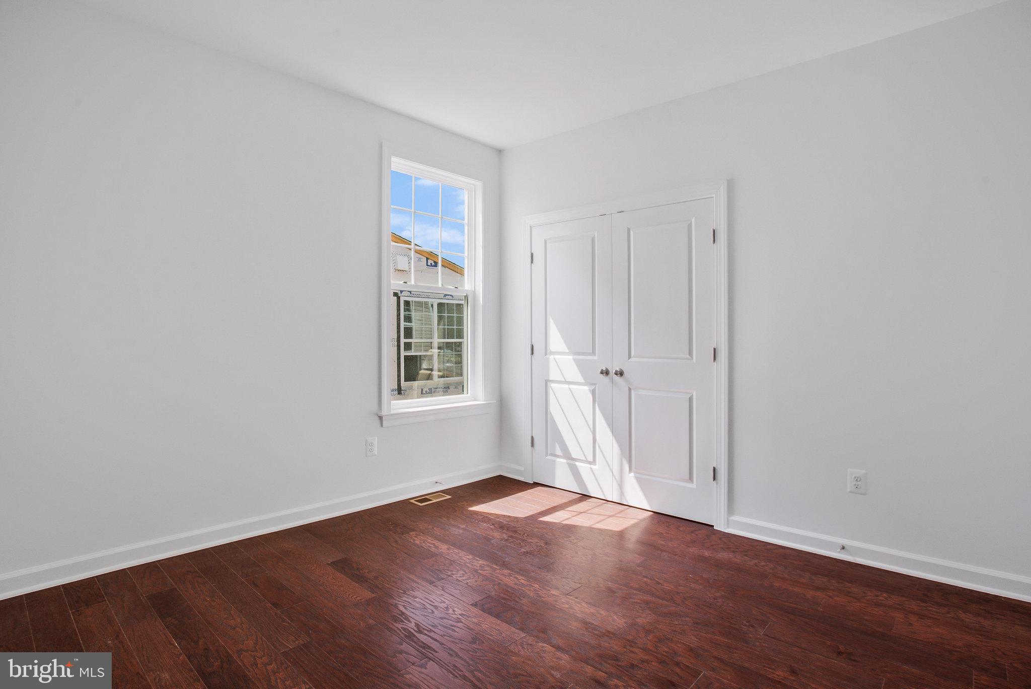 FAIRWAY ESTATES - Residential