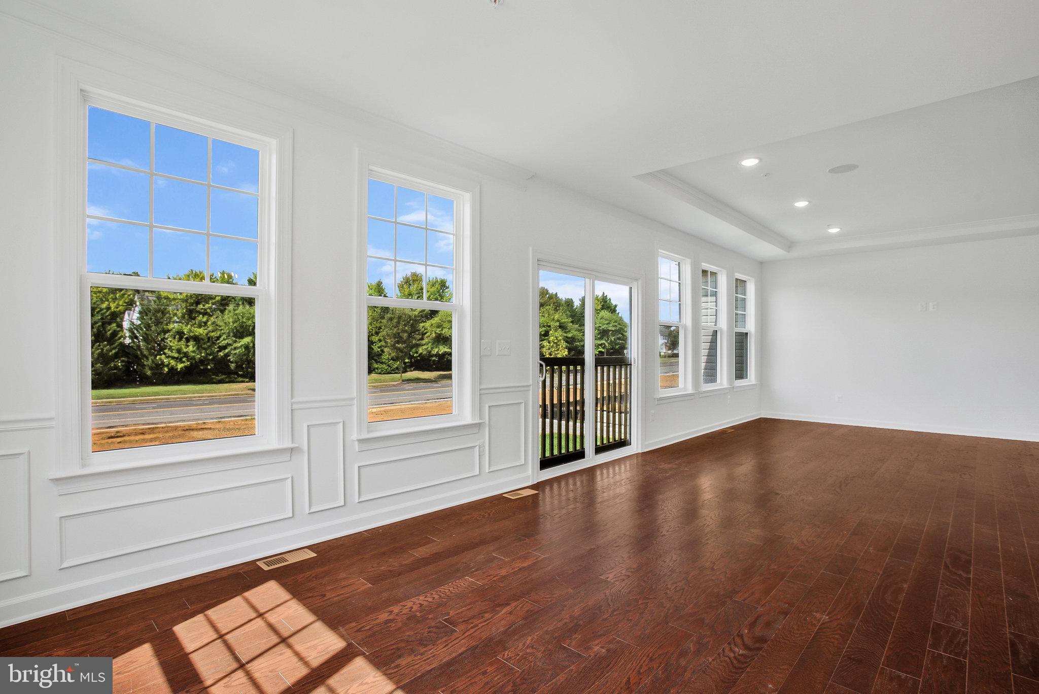 FAIRWAY ESTATES - Residential