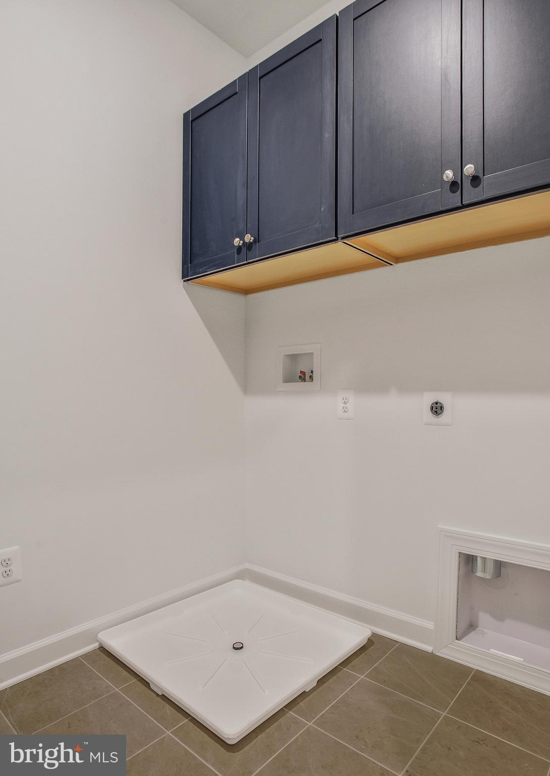 FAIRWAY ESTATES - Residential