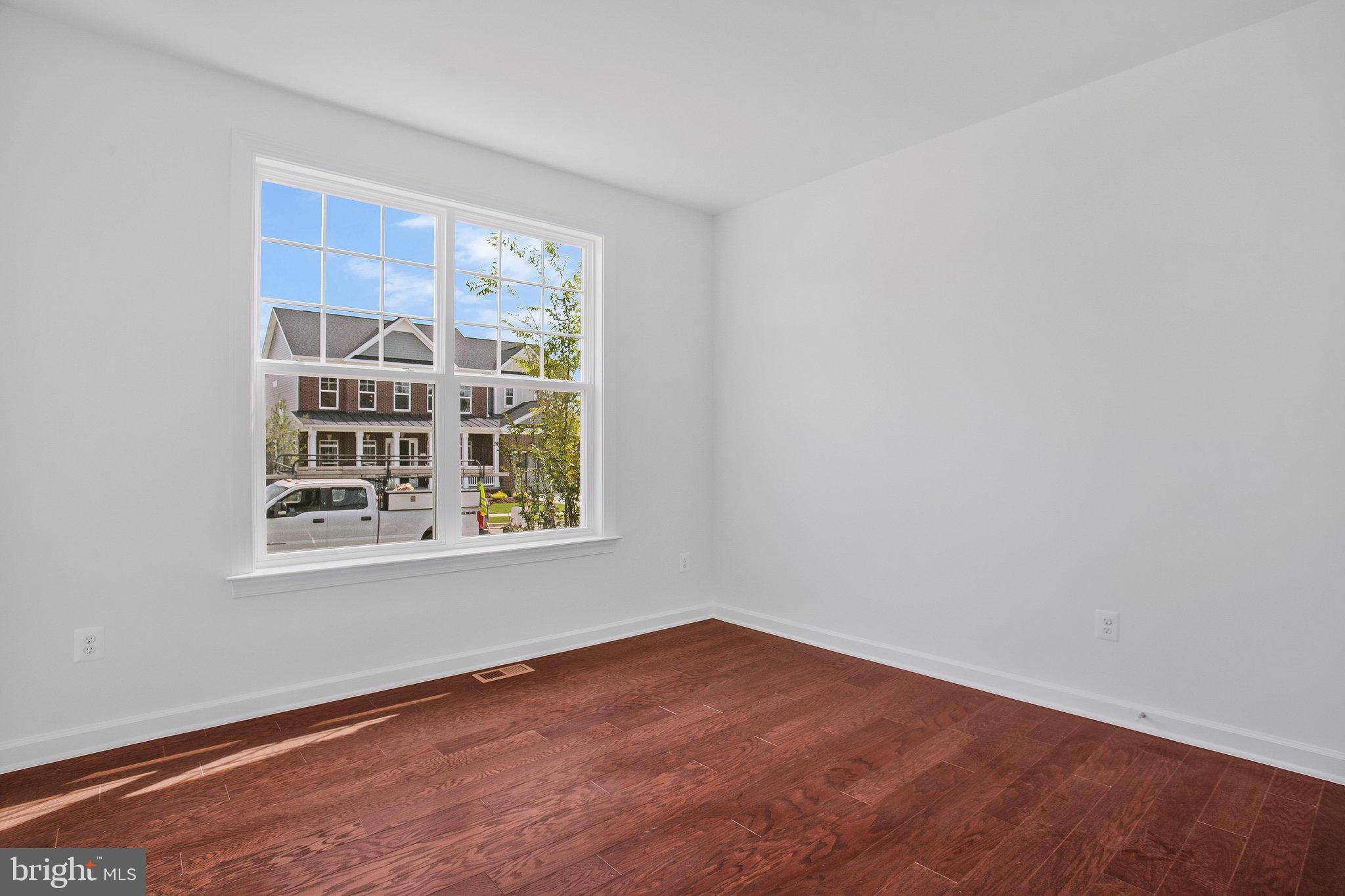 FAIRWAY ESTATES - Residential