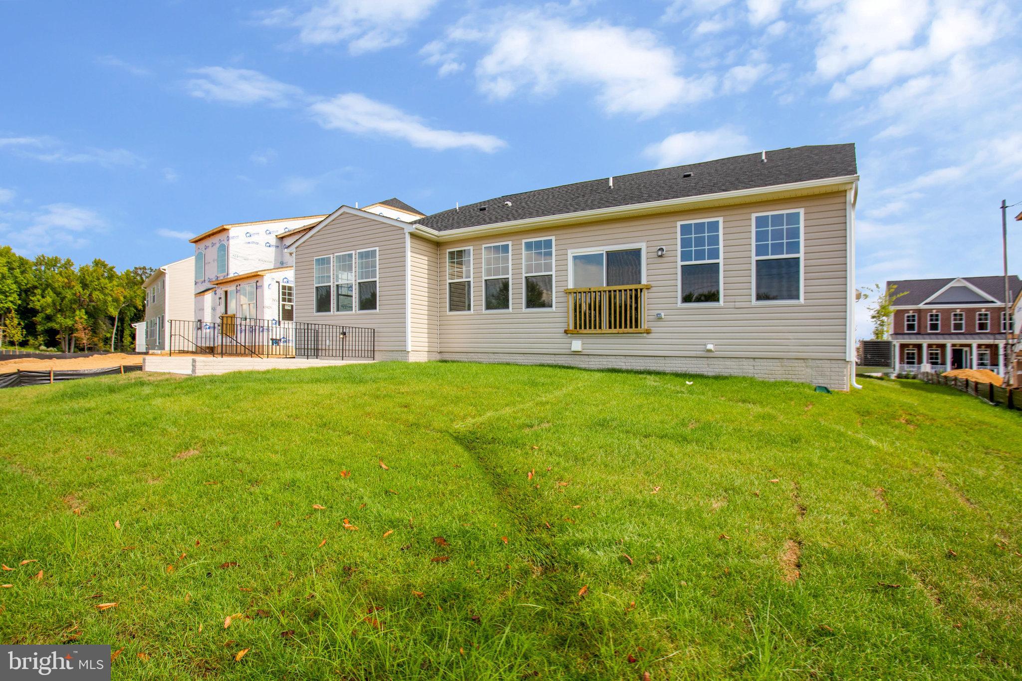 FAIRWAY ESTATES - Residential