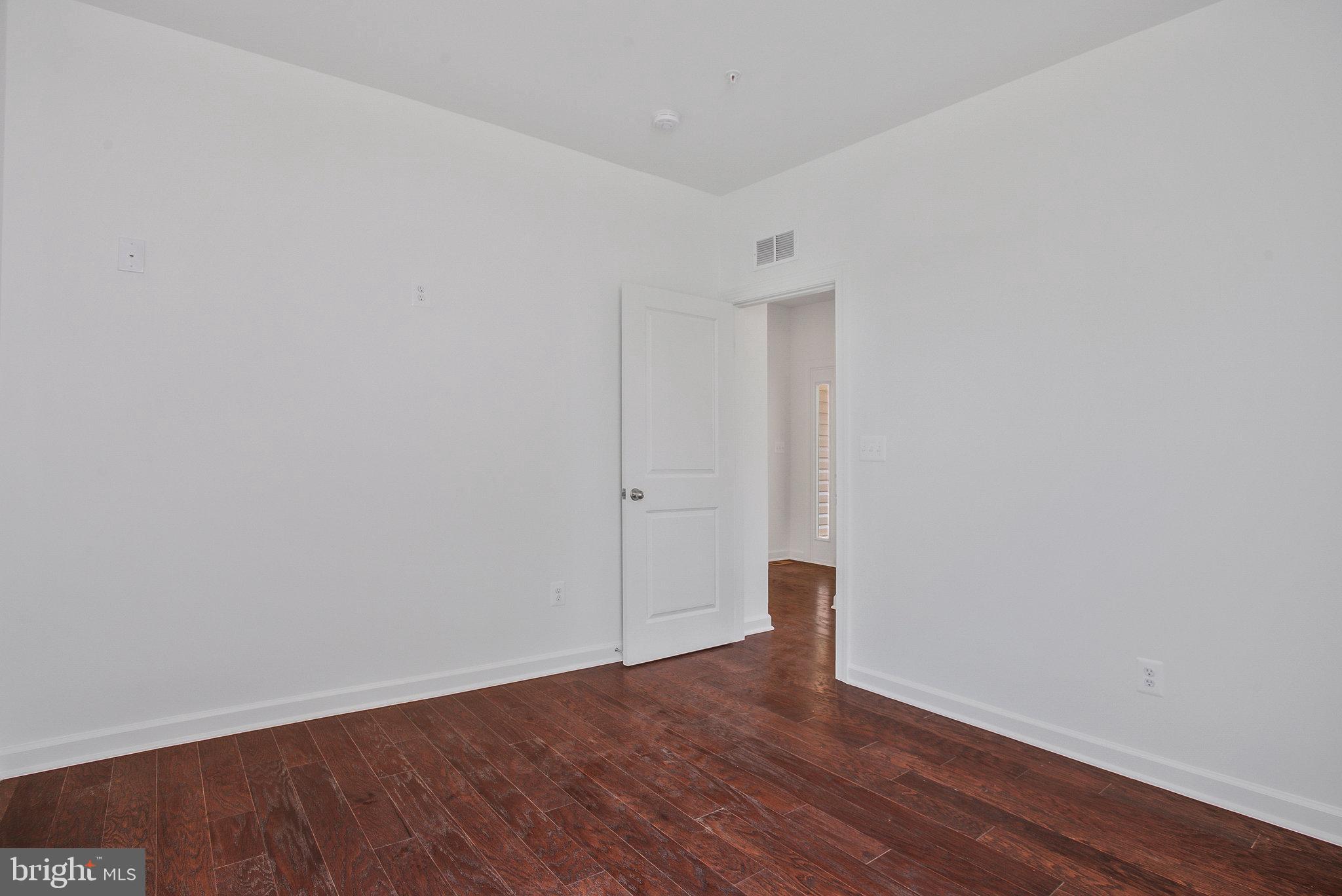 FAIRWAY ESTATES - Residential