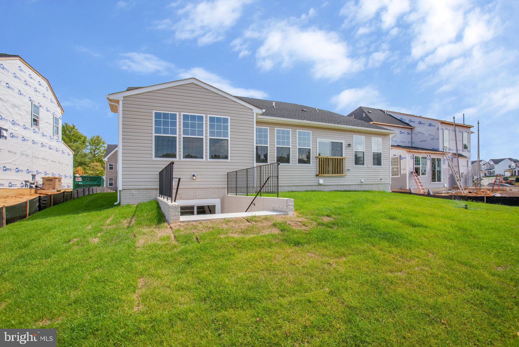 FAIRWAY ESTATES - Residential