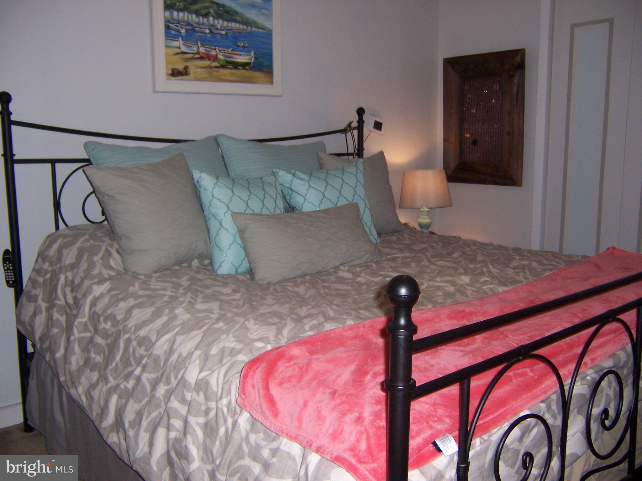 MOFFETT SD - Residential