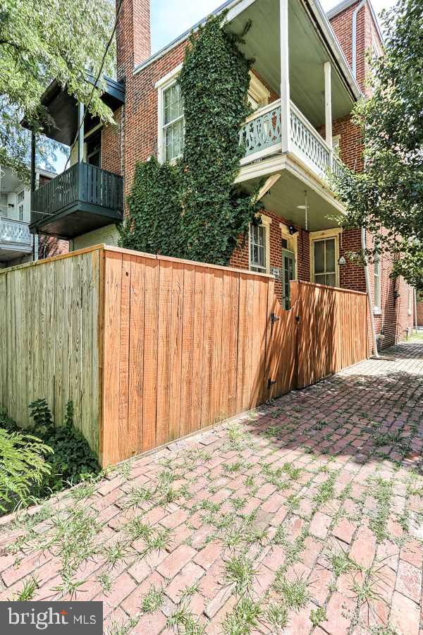 HISTORIC MIDTOWN - Residential
