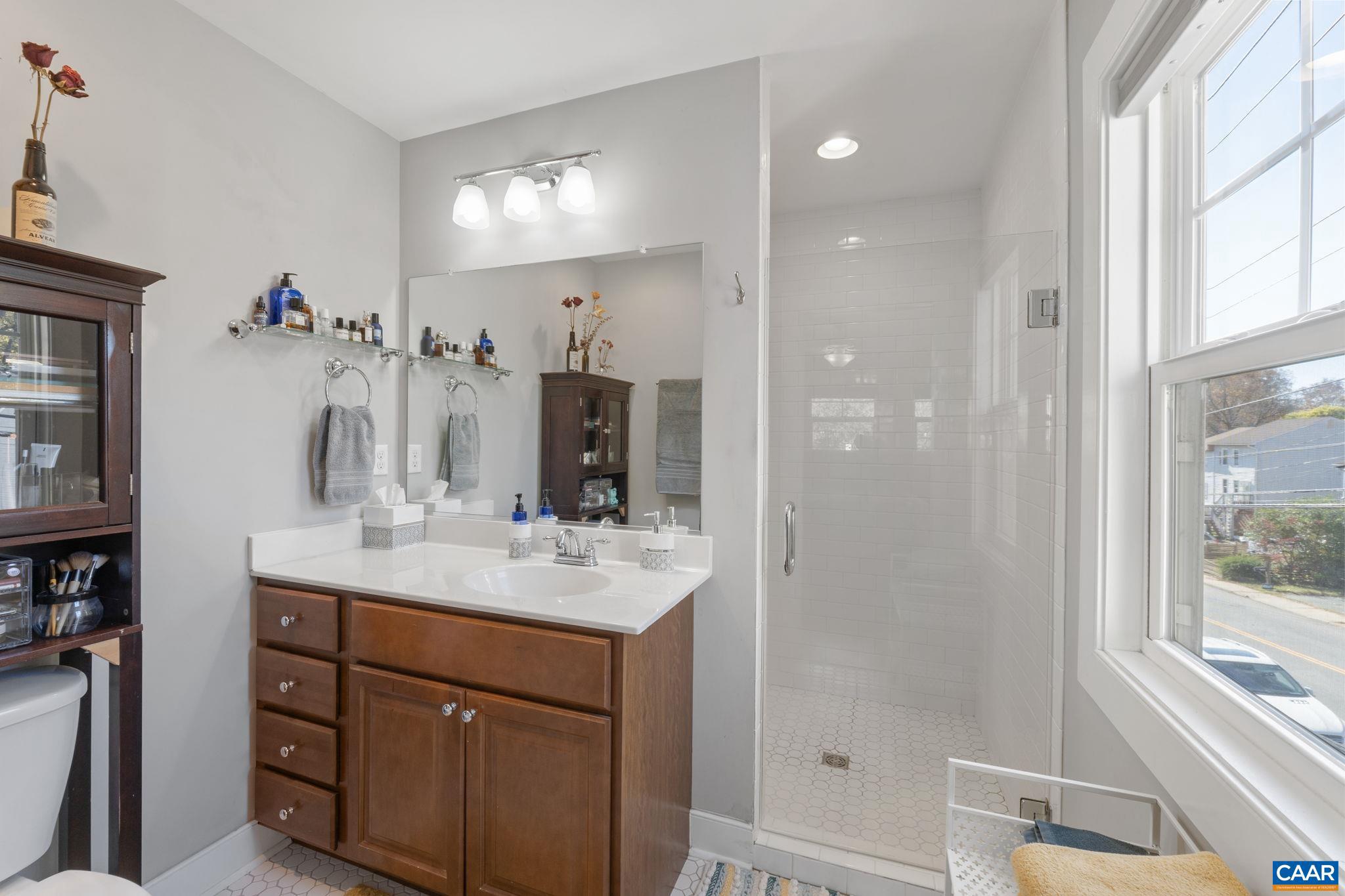 BELMONT - Residential