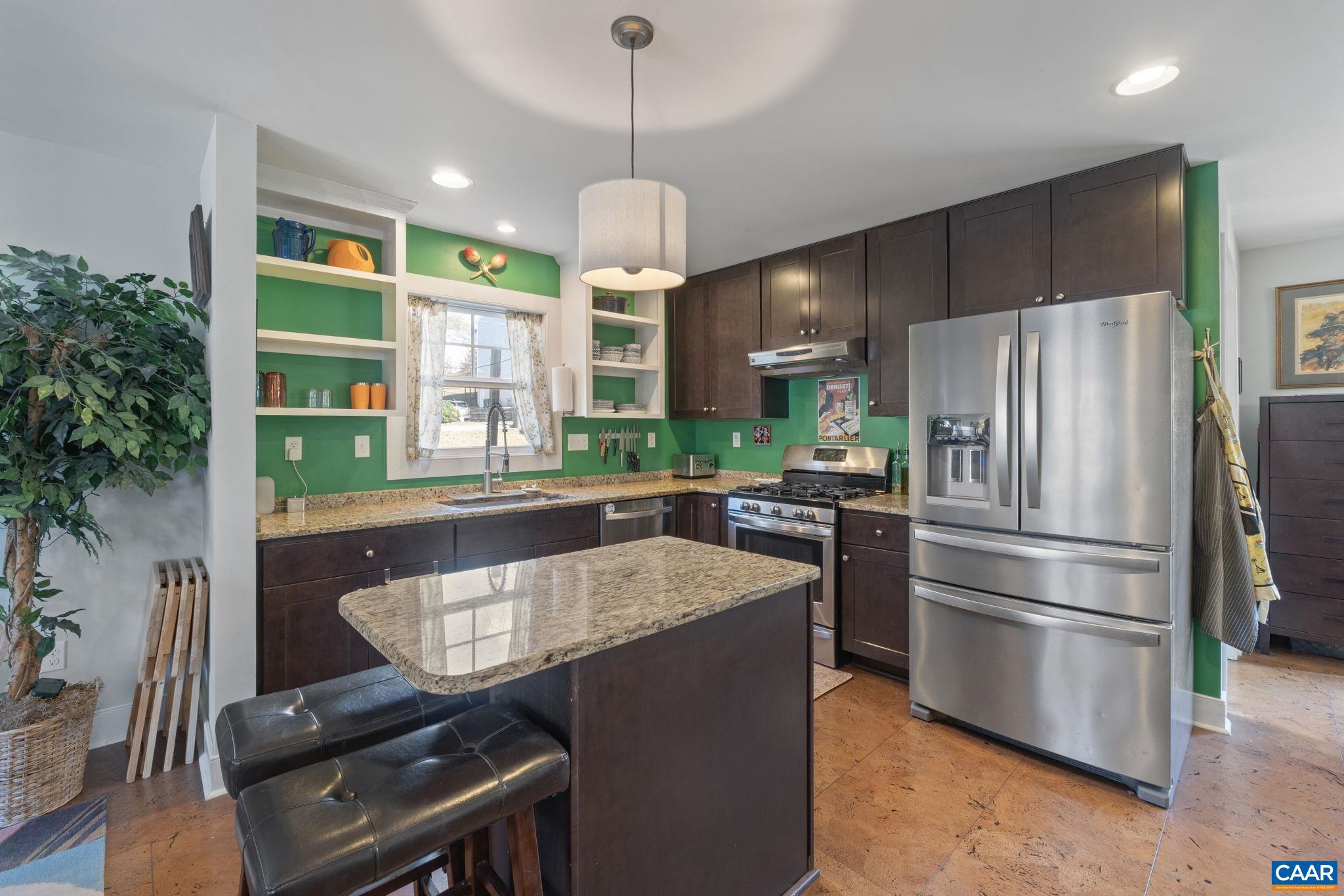 BELMONT - Residential