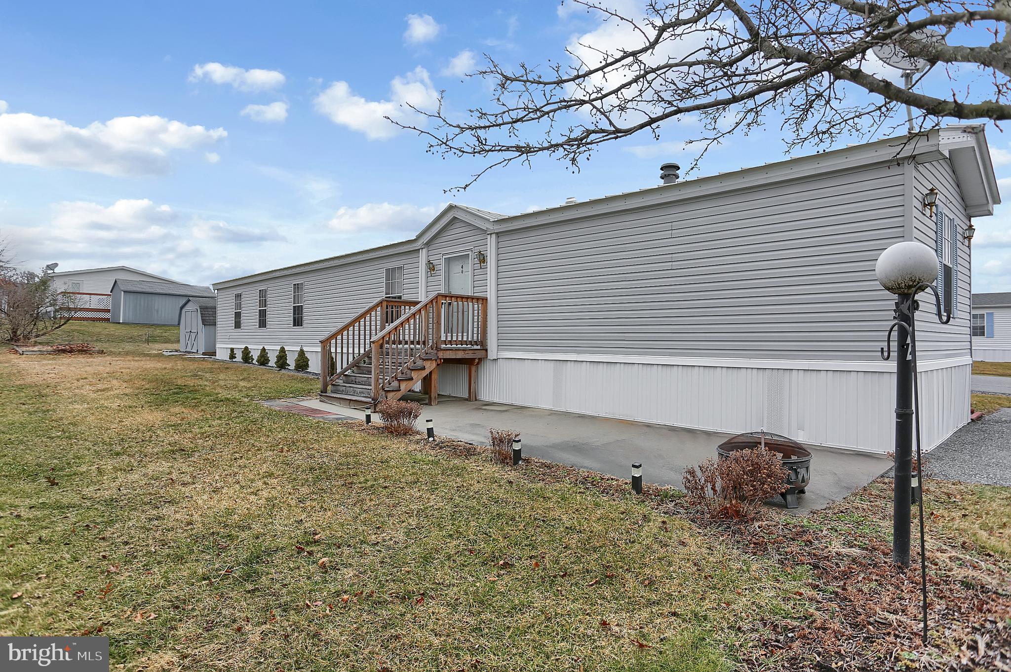 COUNTRY VIEW ESTATES - Residential