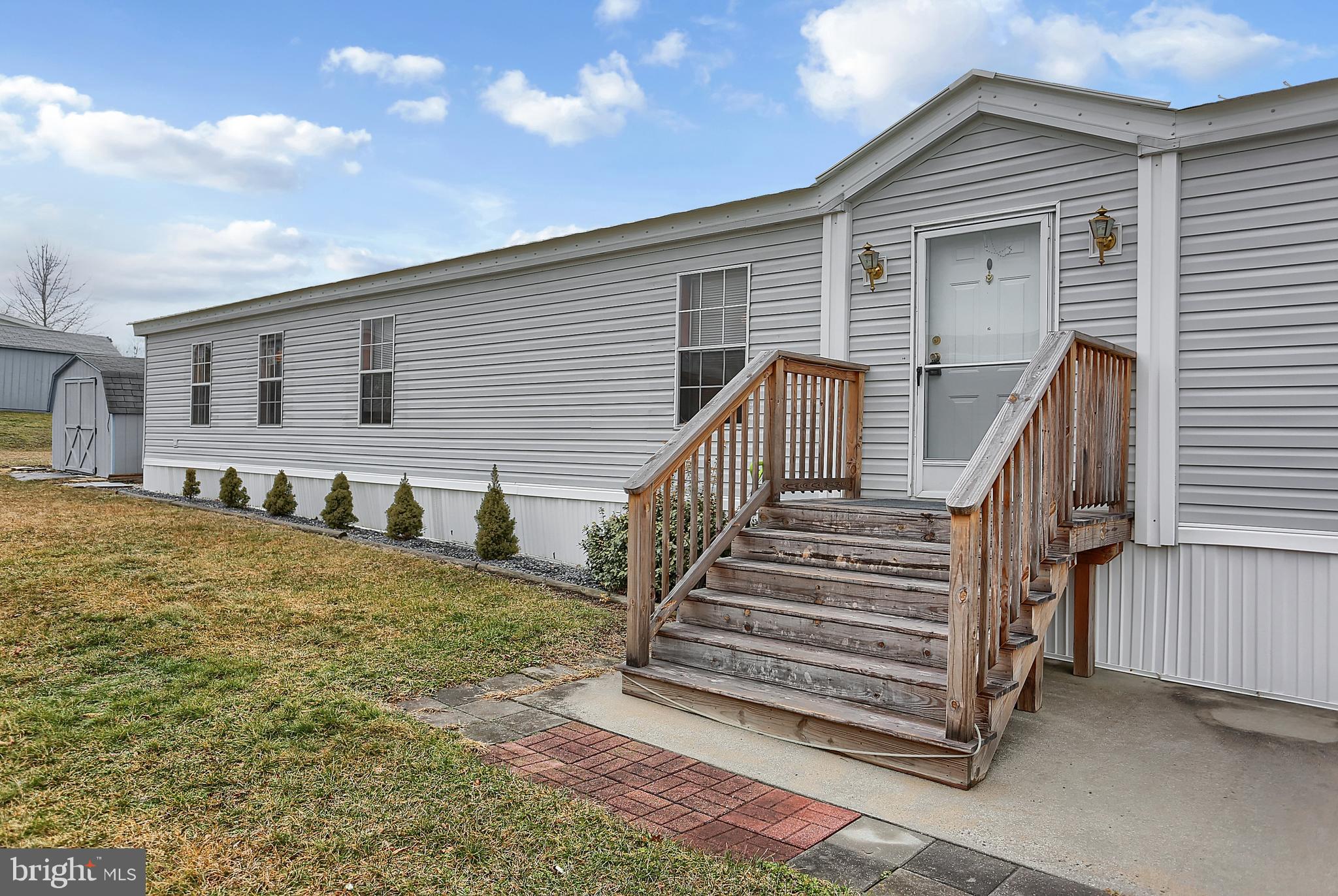 COUNTRY VIEW ESTATES - Residential