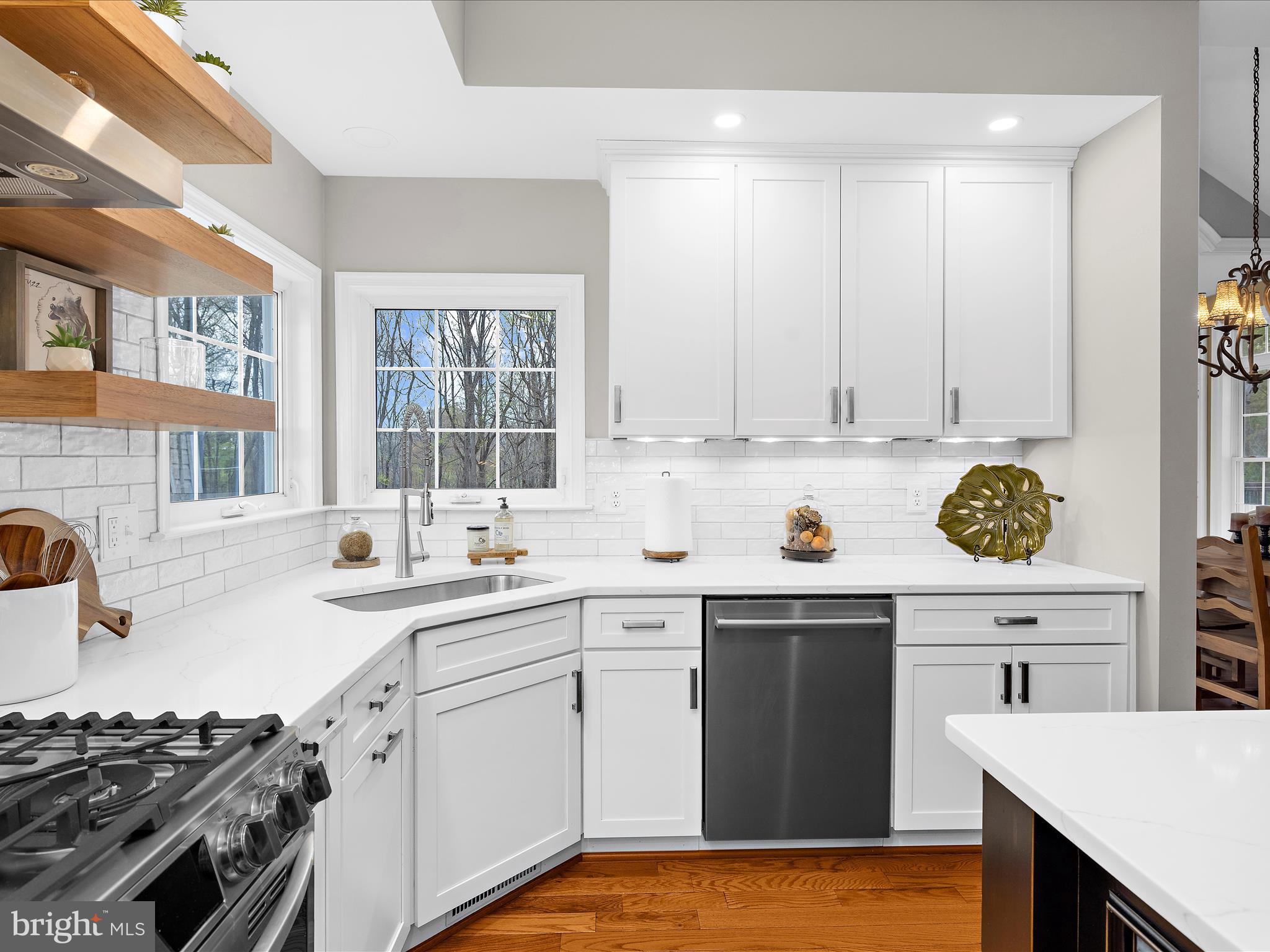 WEST FRIENDSHIP - Residential