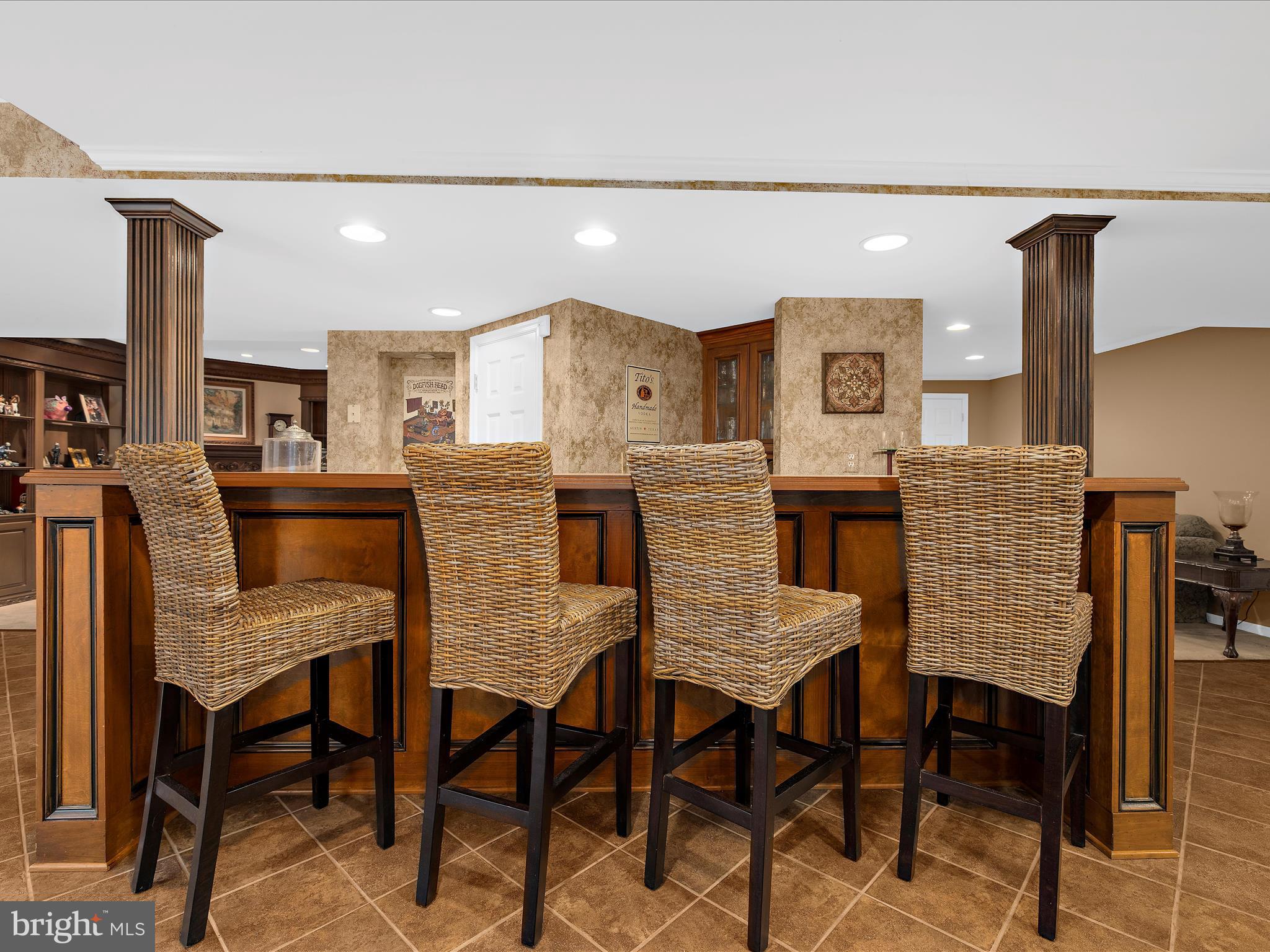 WEST FRIENDSHIP - Residential