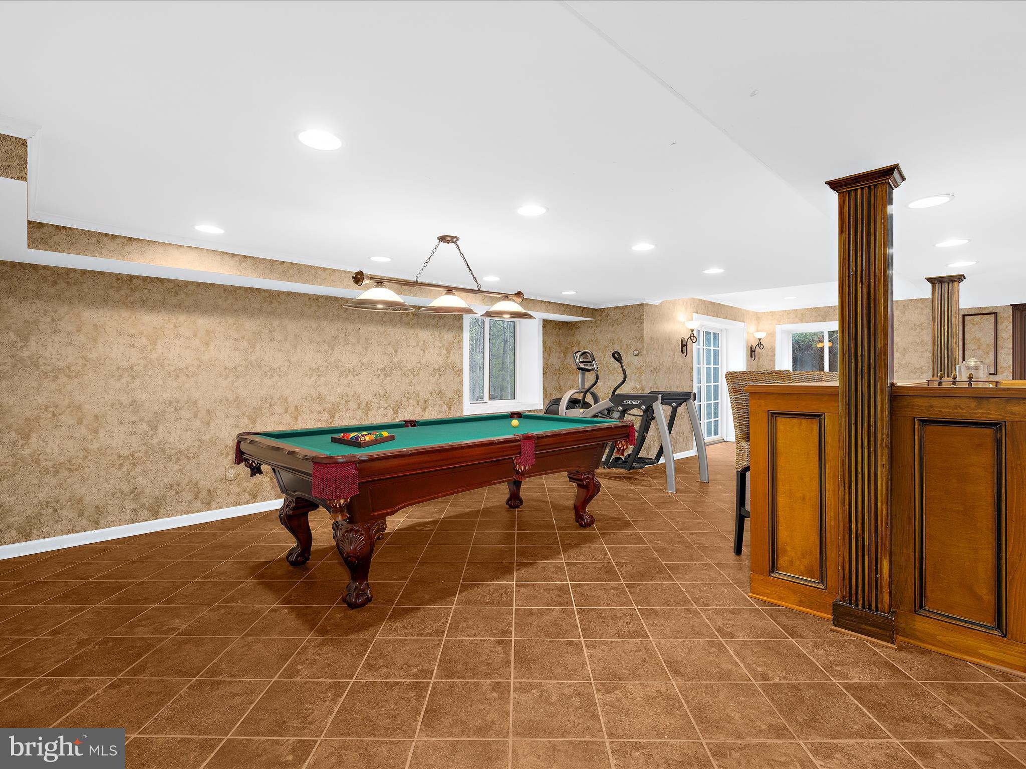 WEST FRIENDSHIP - Residential