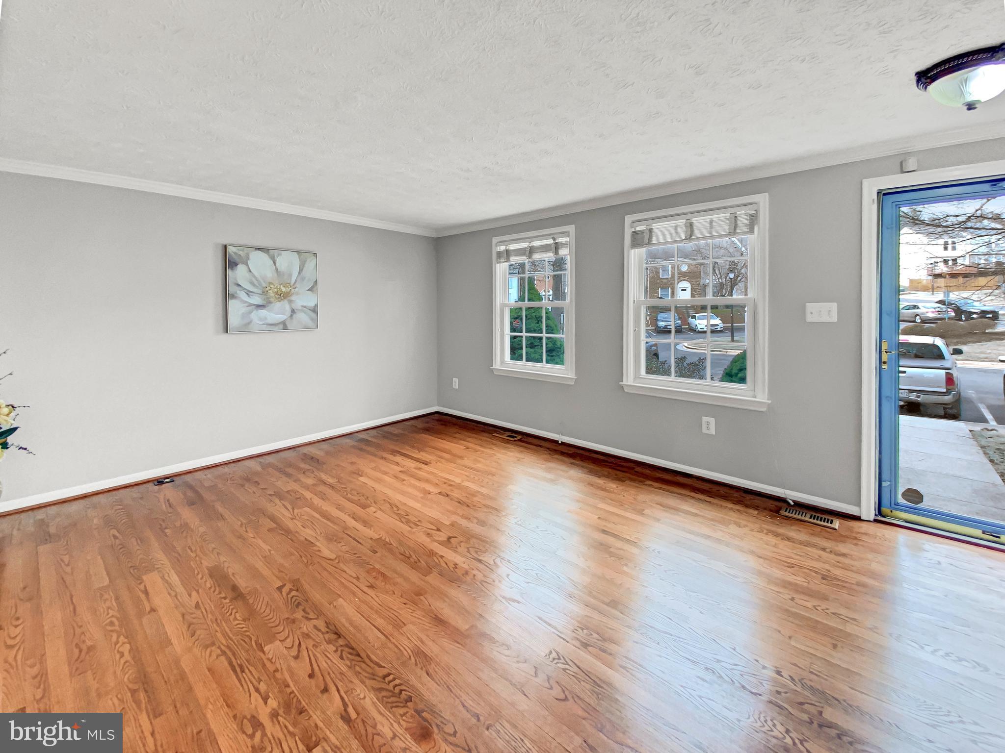 GUNNERS LAKE VILLAGE - Residential