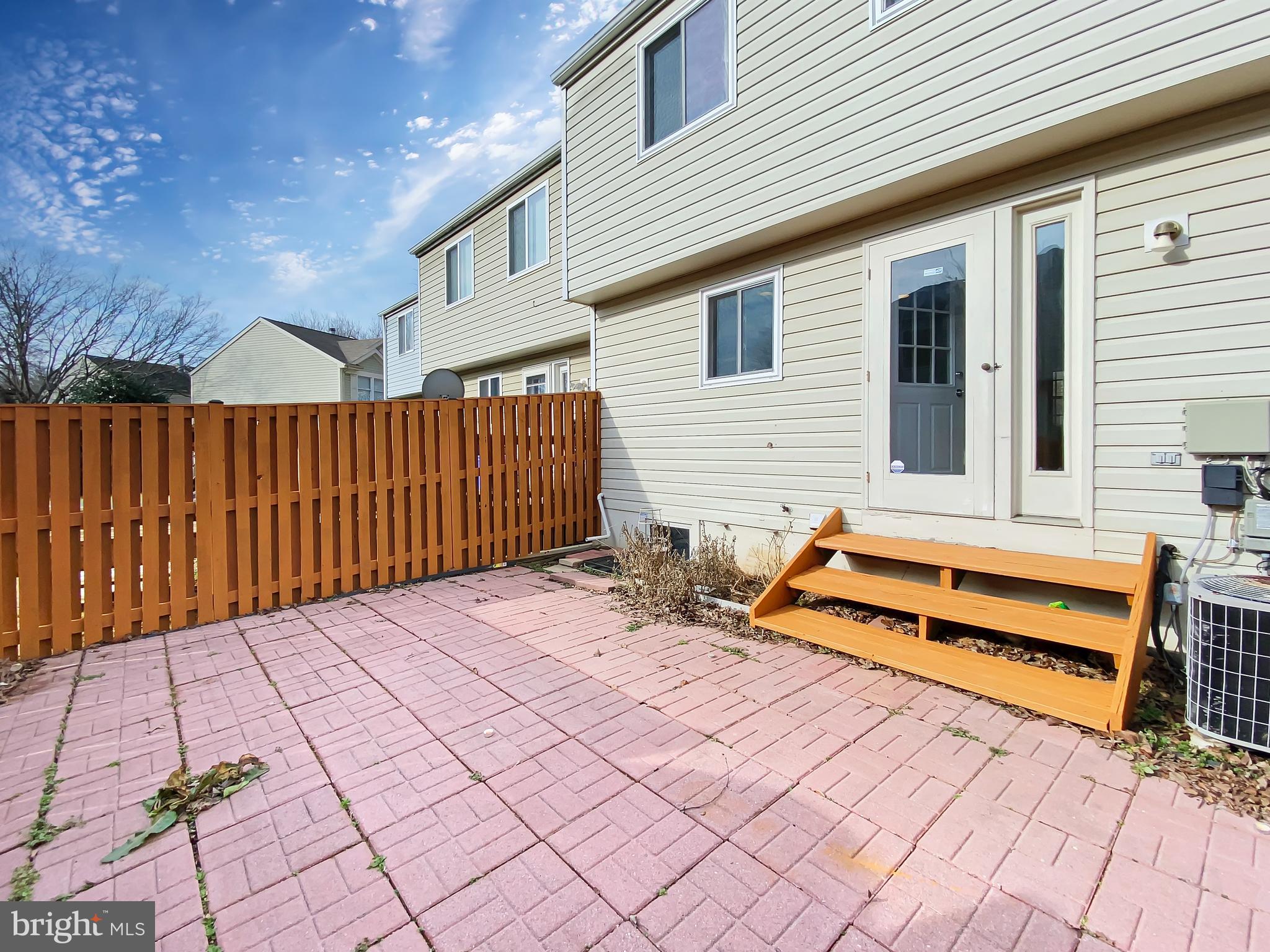 GUNNERS LAKE VILLAGE - Residential