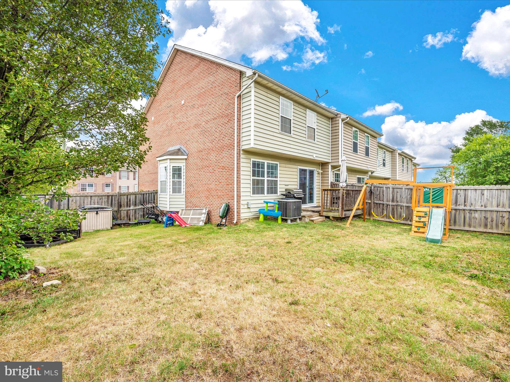 THE COVE - Residential