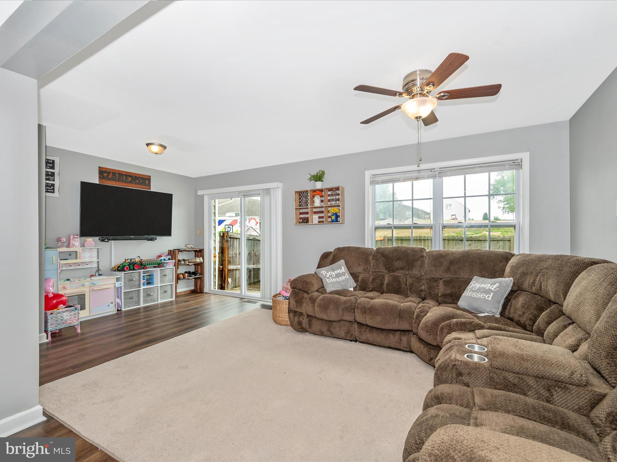 THE COVE - Residential