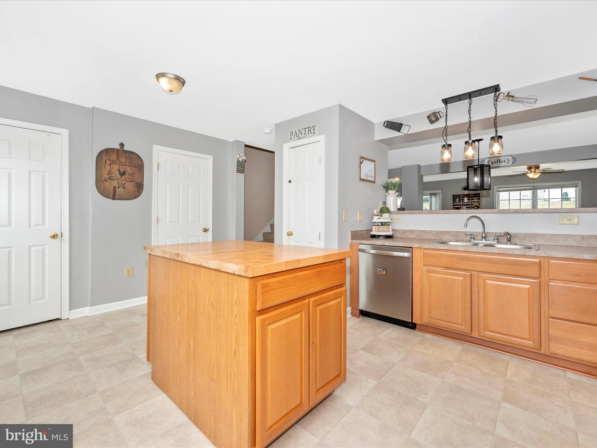 THE COVE - Residential