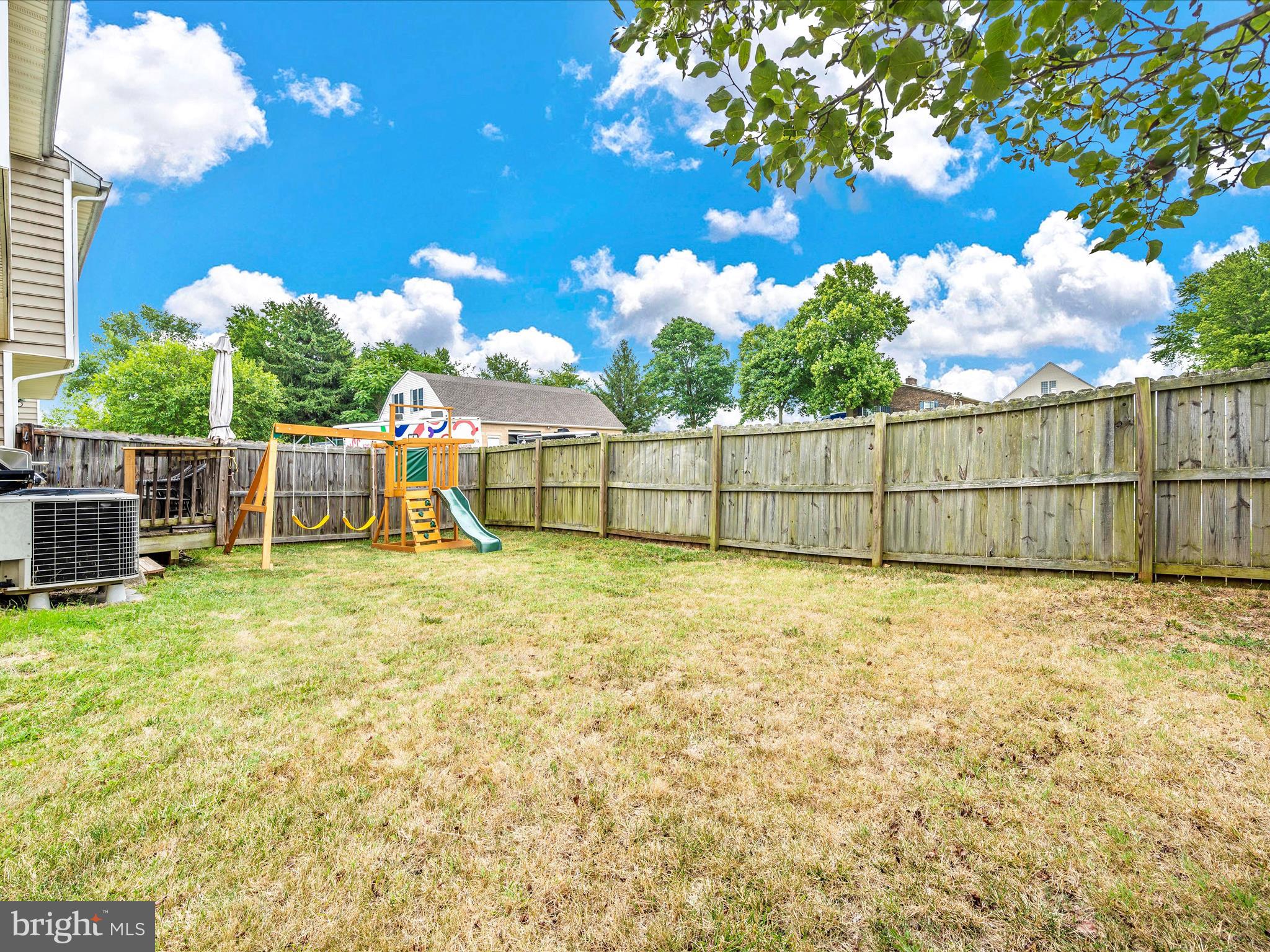 THE COVE - Residential