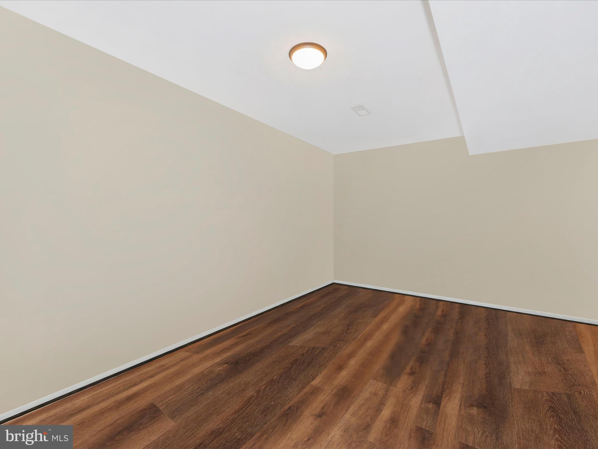 THE COVE - Residential