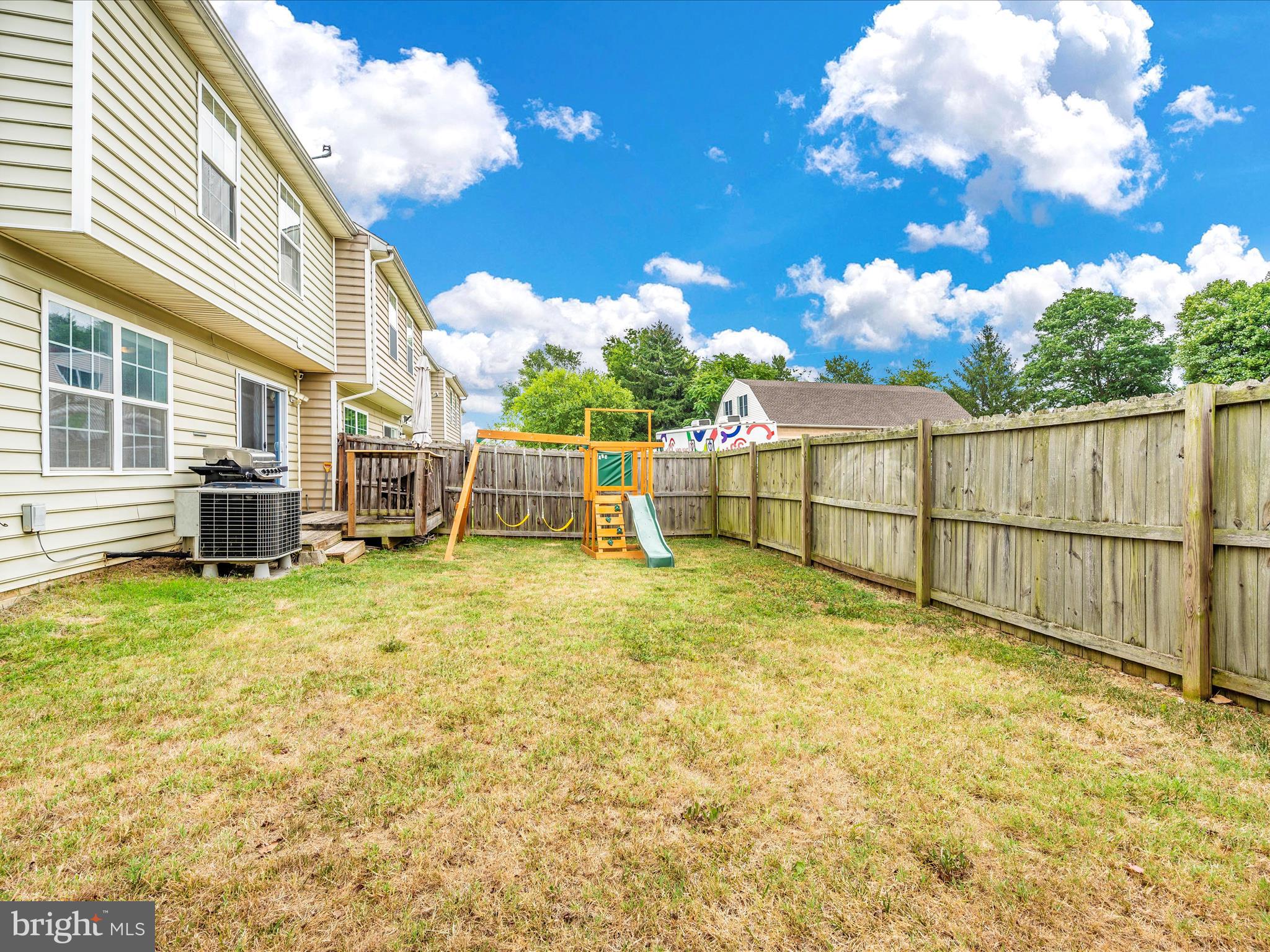 THE COVE - Residential